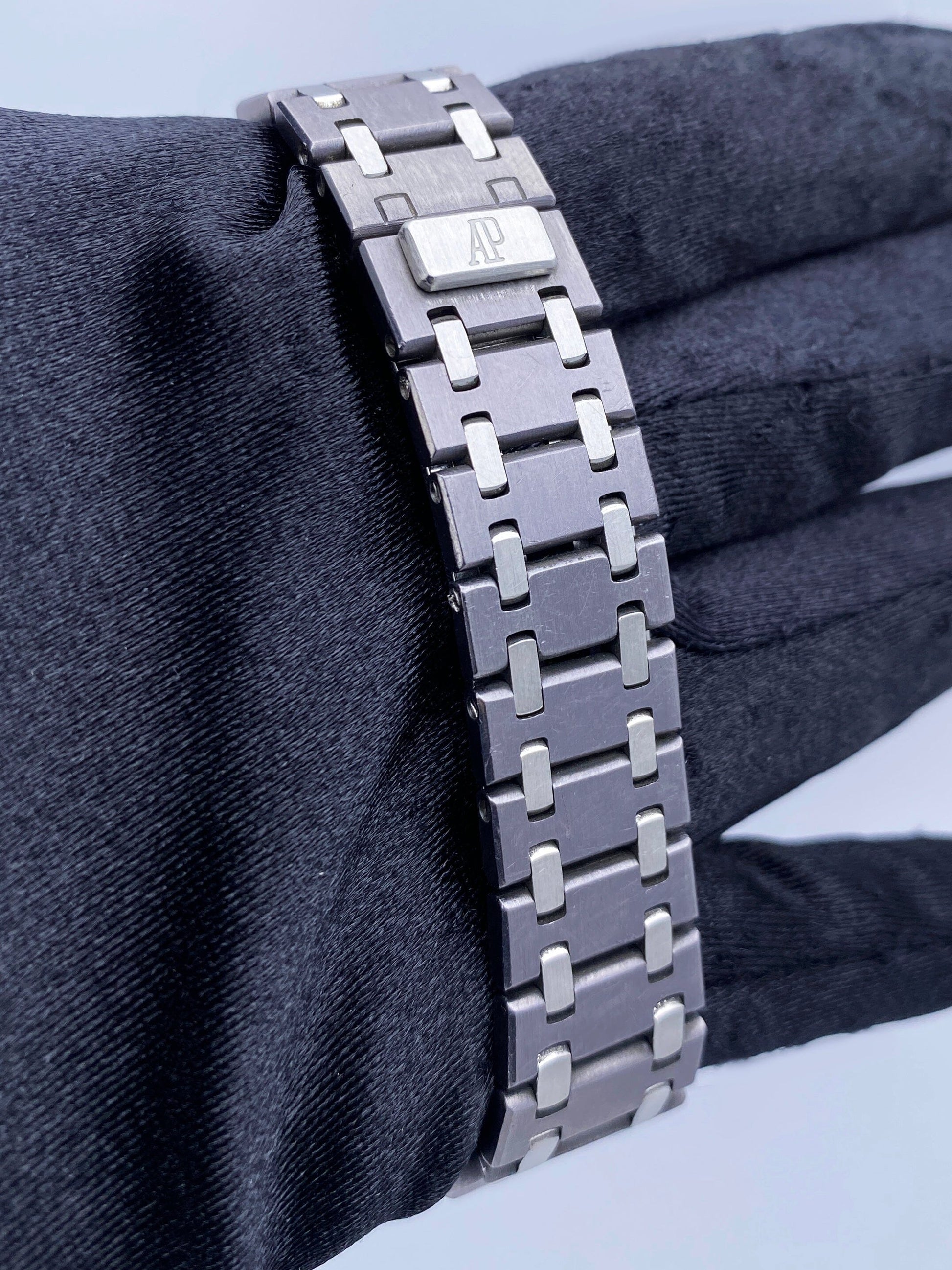 AP11072207JM_6 copy.jpg