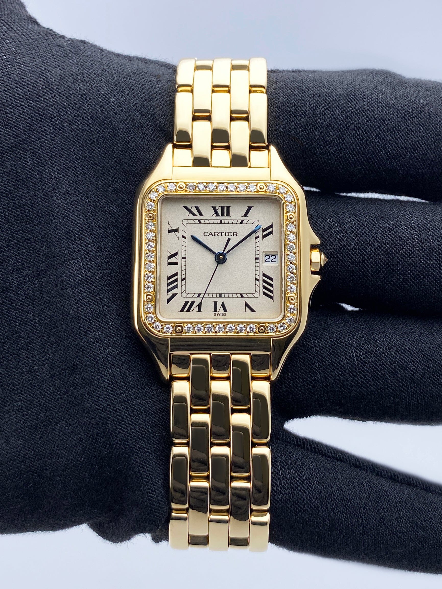 Cartier Panthere Large 883969 Diamond 18K Yellow Gold Watch