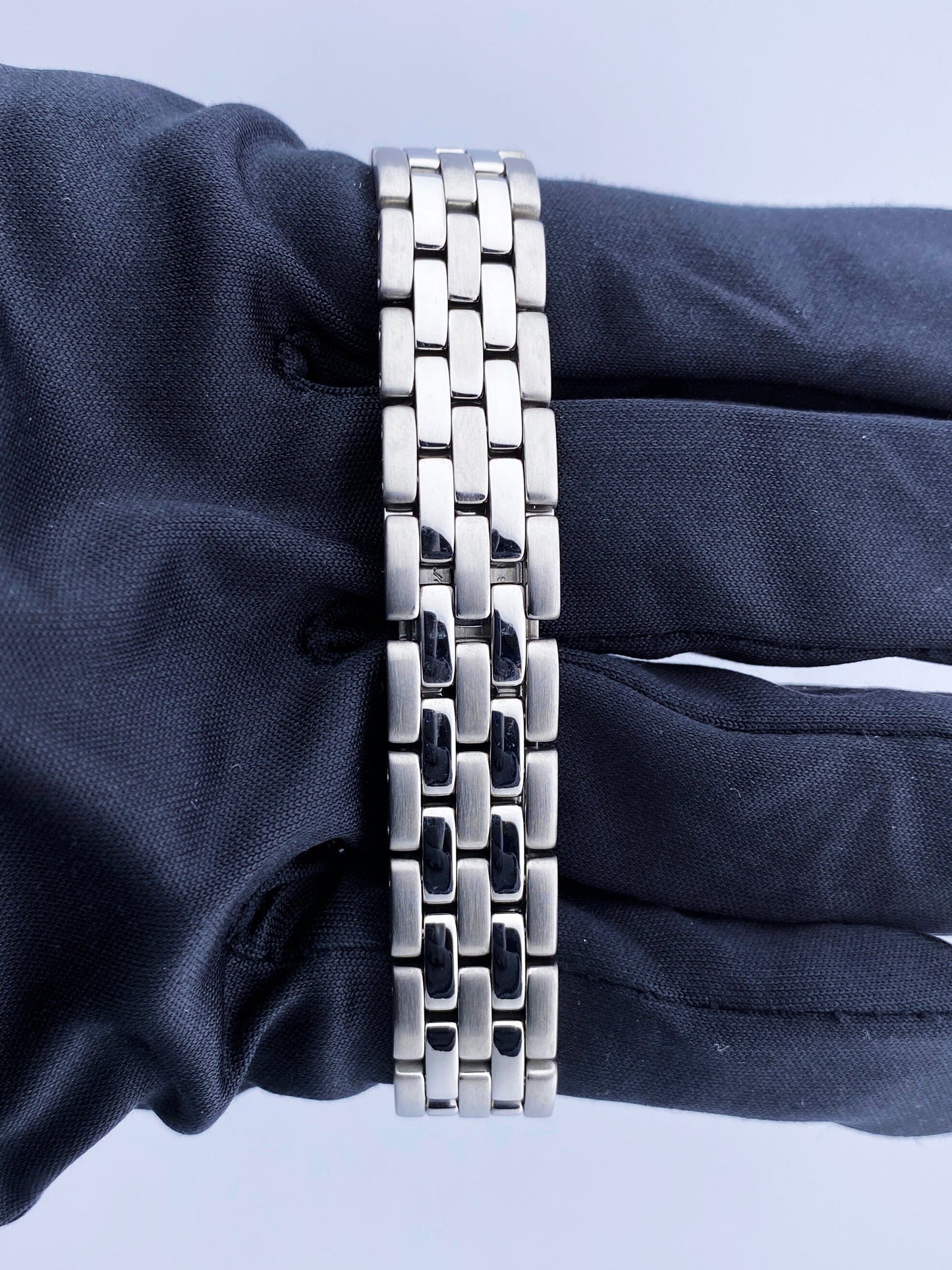 C11032106X_10 copy.jpg