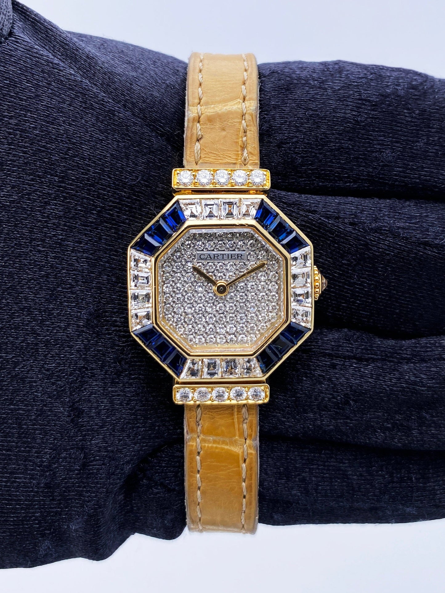 Cartier Paris Andine 82220000 Diamond Sapphire Ladies Watch