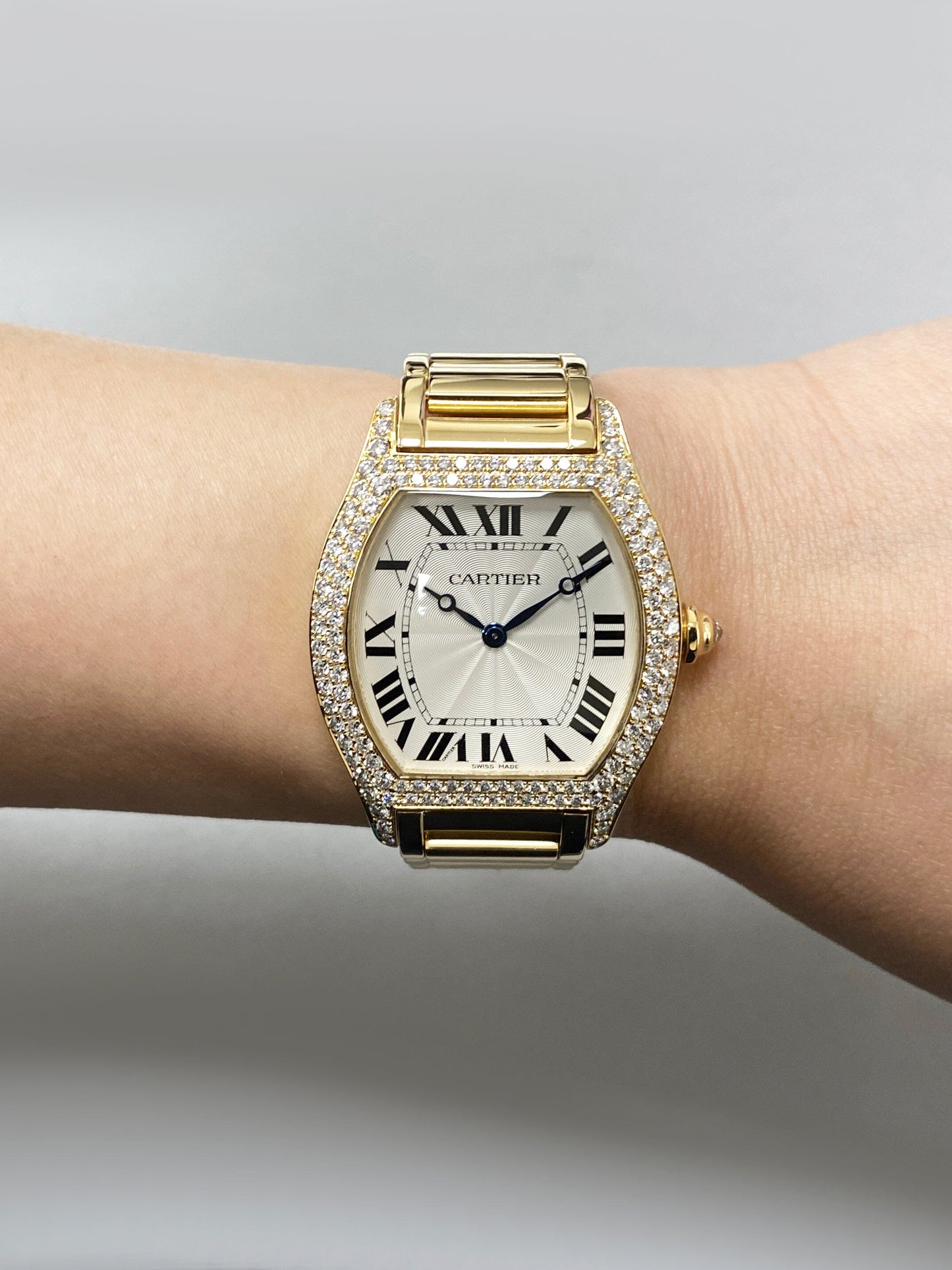 Cartier Tortue Large WA5037W8 Diamond Yellow Gold Mens Watch - Watches