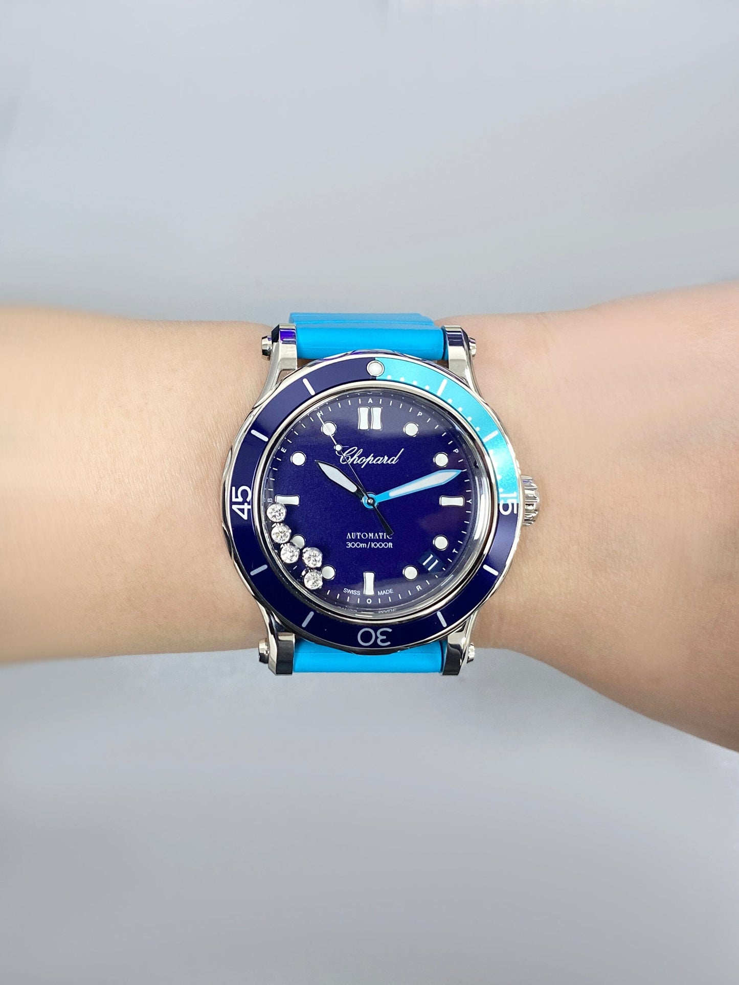 CH278587BLIS-1_10.jpg