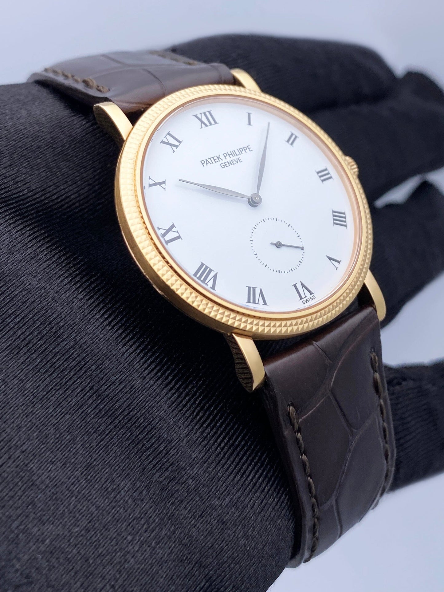 Patek Philippe Calatrava 3919R Mens Watch