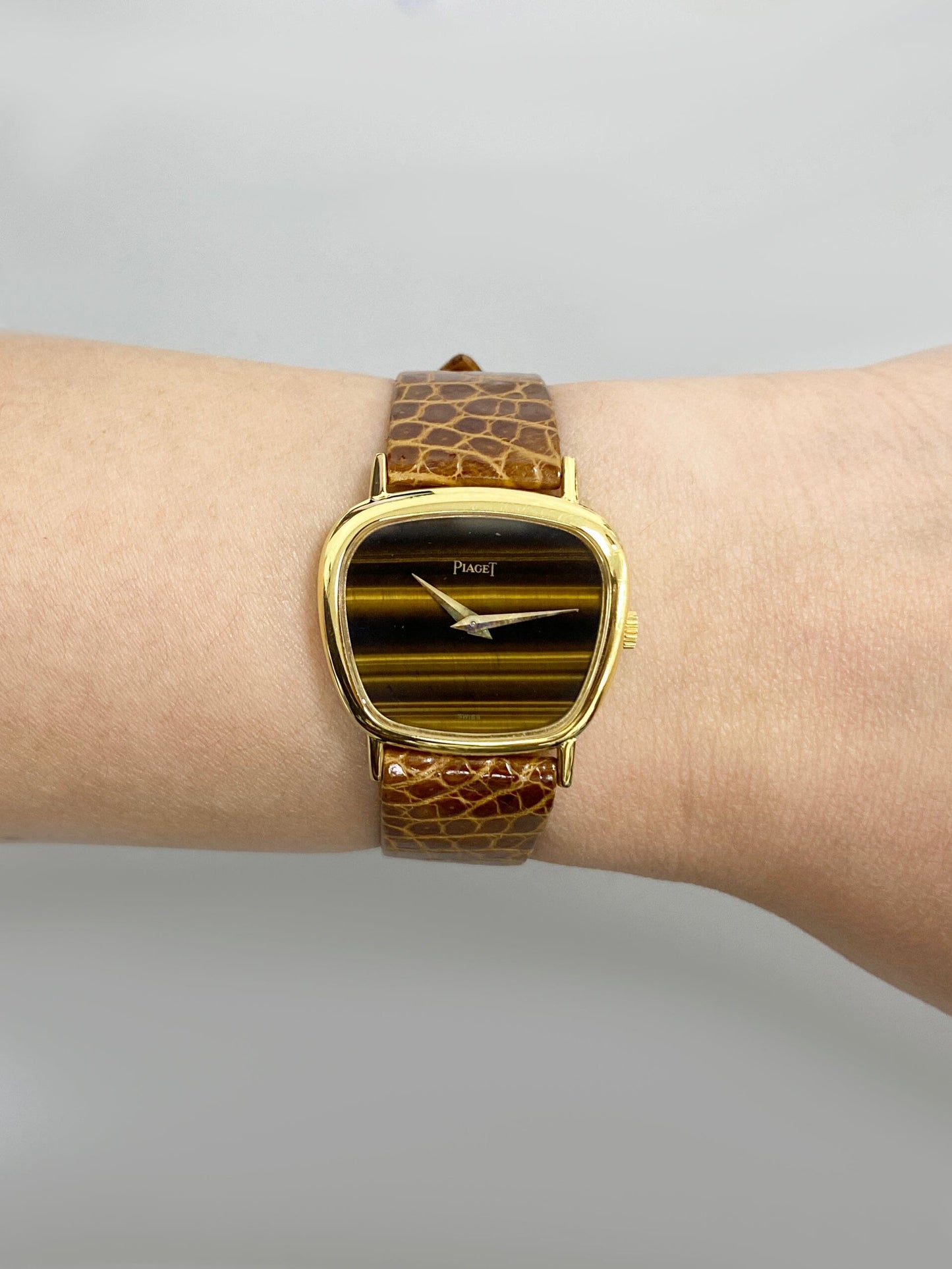 Piaget 9485 ’Tiger Eye’ 18K Yellow Gold Ladies Watch - Watches