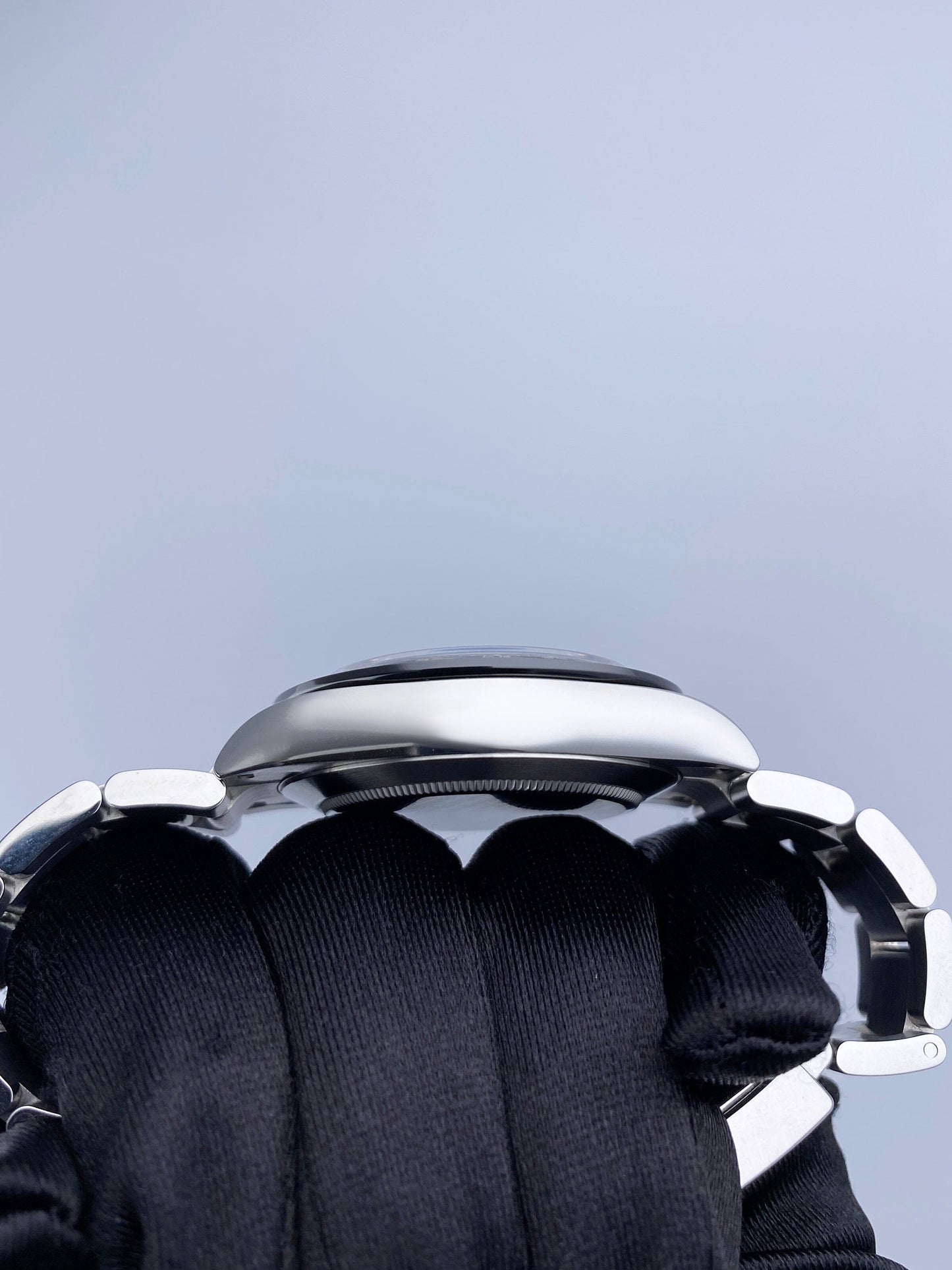 R116500LNBKIO22_5.jpg
