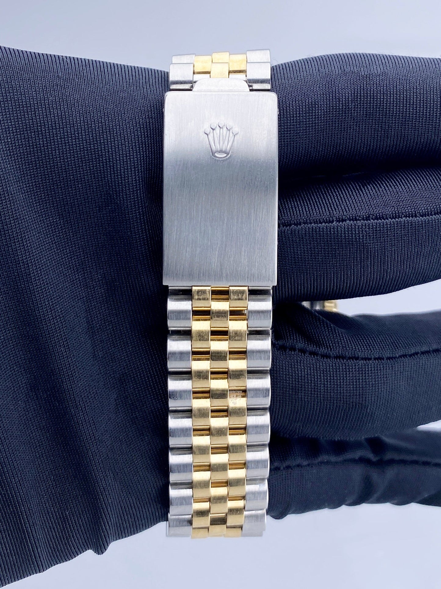 Rolex Datejust 16013 Silver Dial Mens Watch Box Papers - Watches