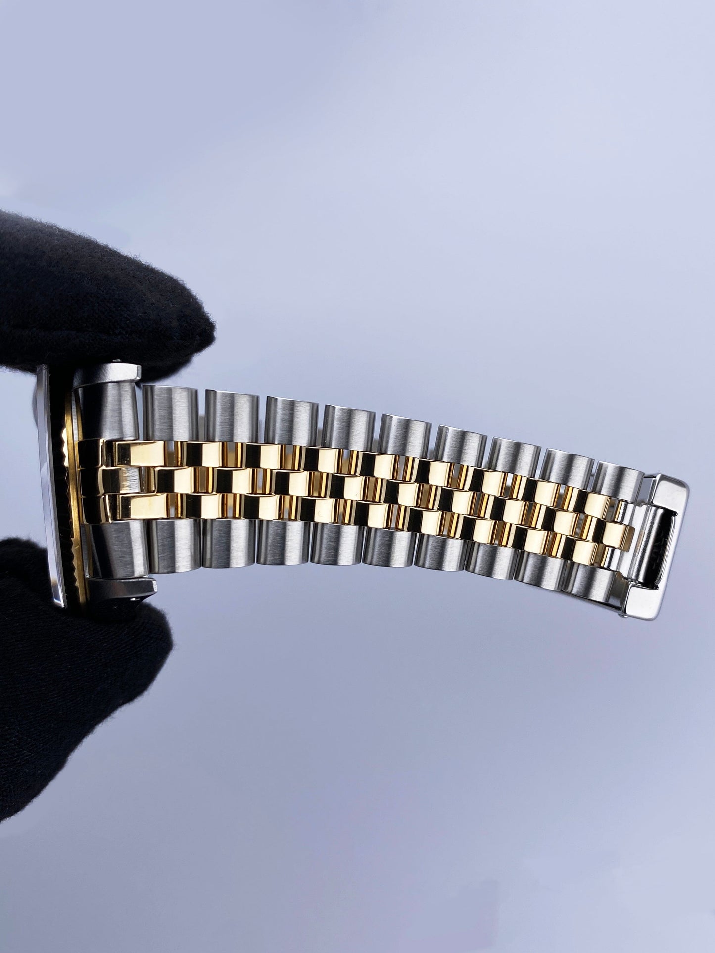 Rolex Datejust 16233 Diamond Champagne Shantung Dial Mens Watch - Watches