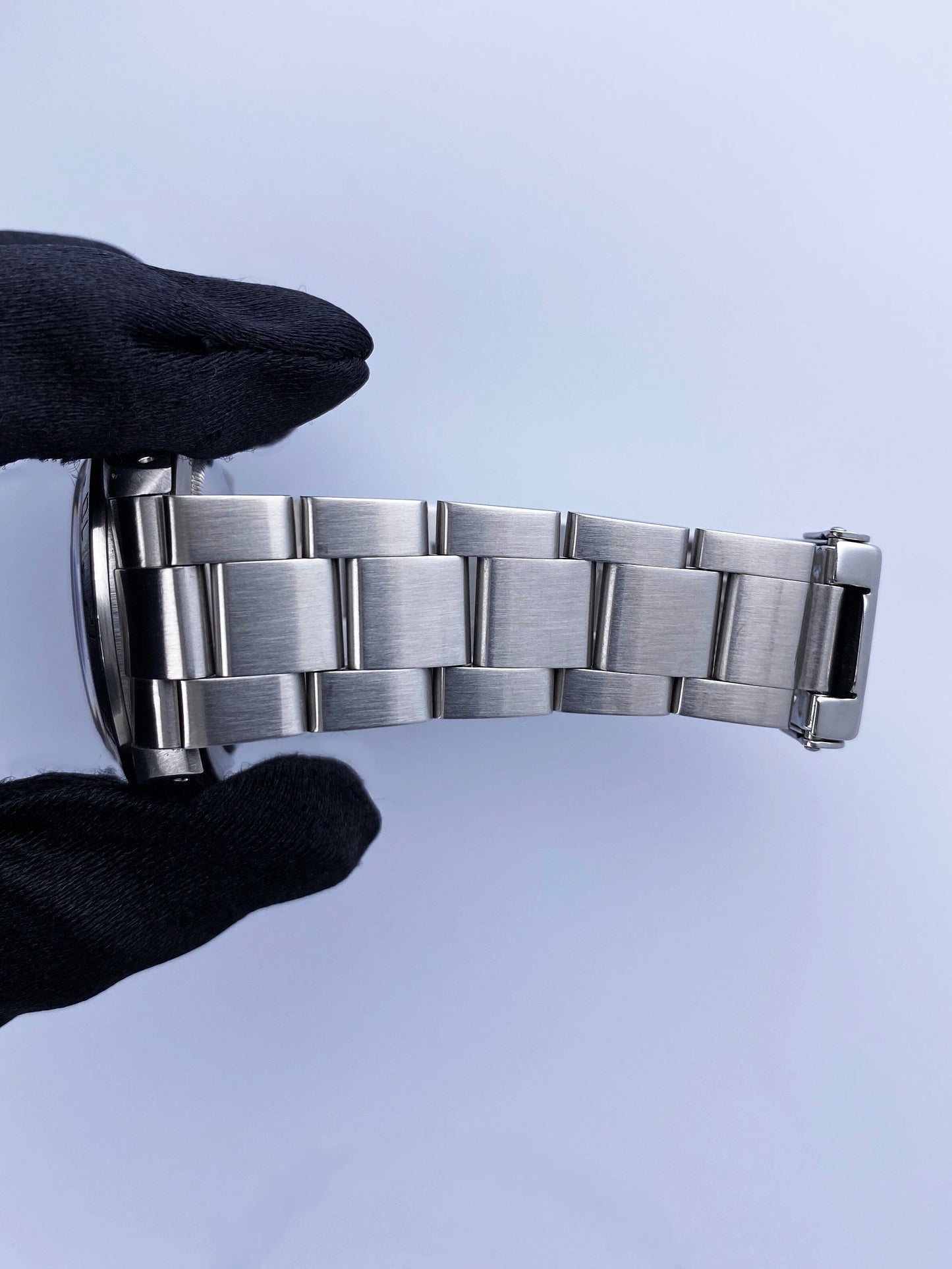 R08232202X_8 copy.jpg