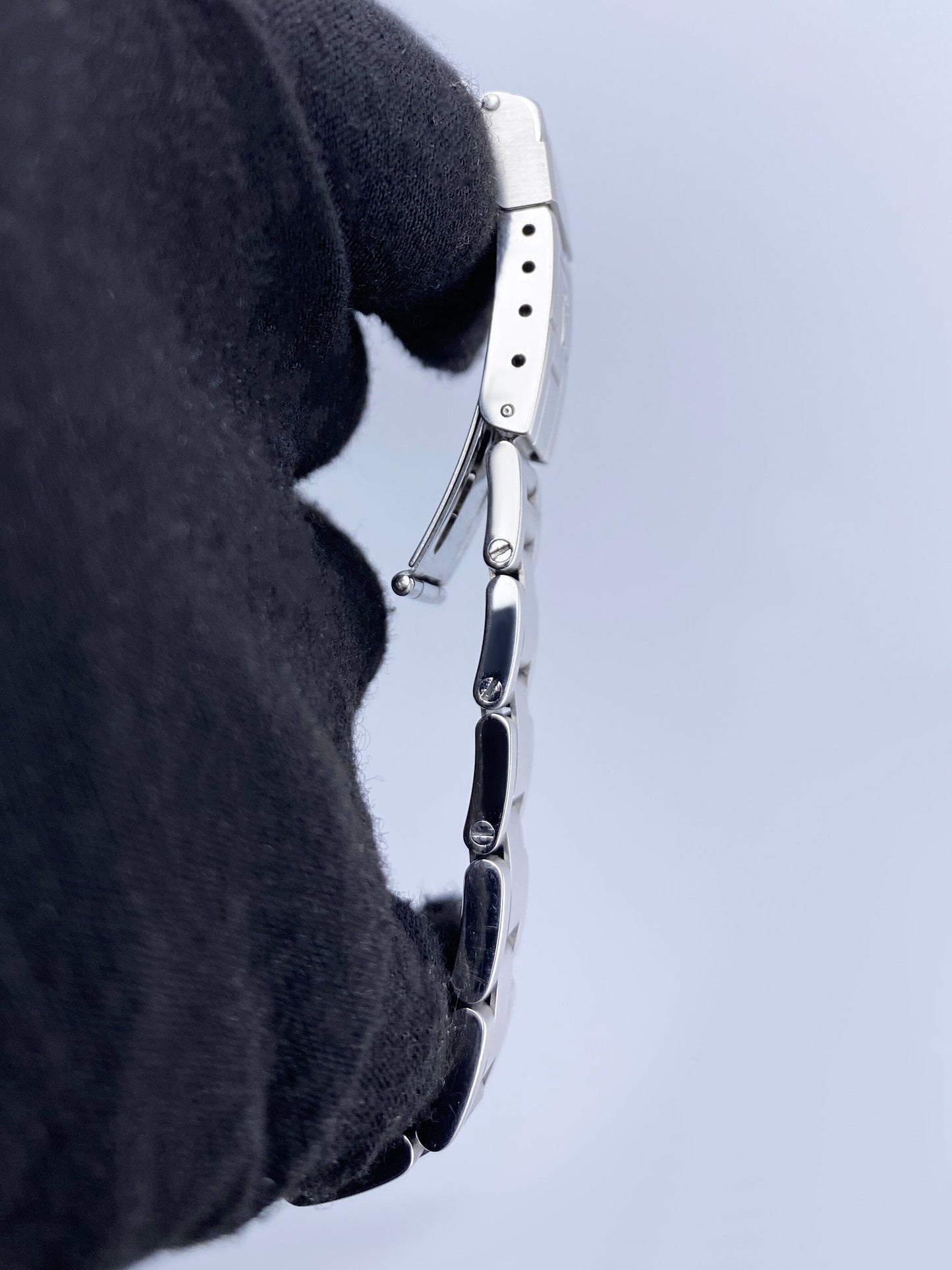 R16570BKIO2009-1_7.jpg