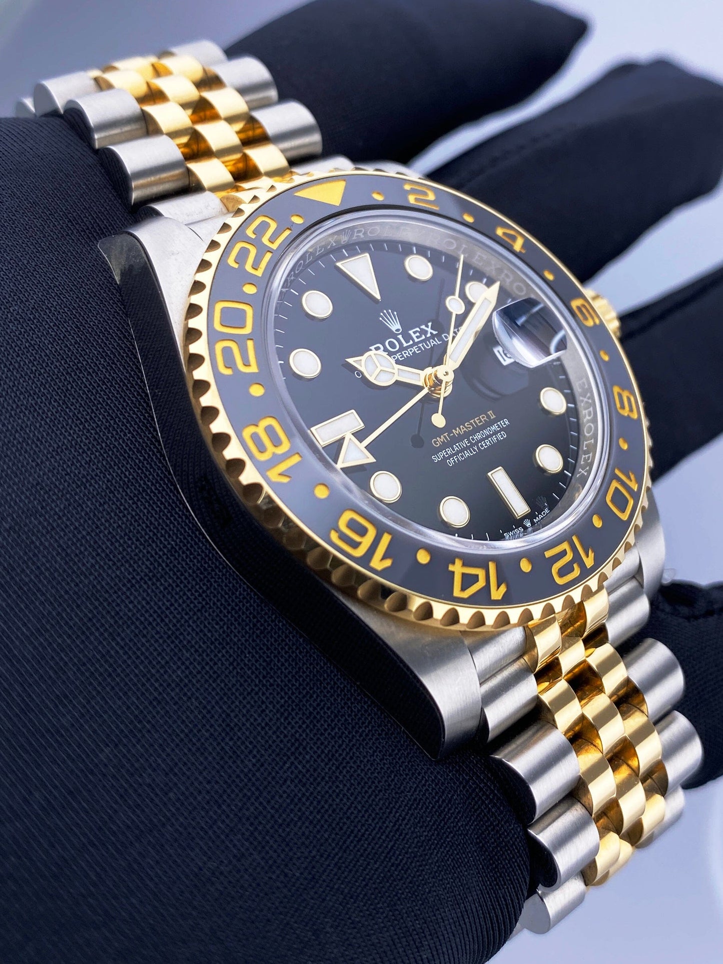 Rolex GMT Master ll 126713GRNR Mens Watch Box Papers - Watches