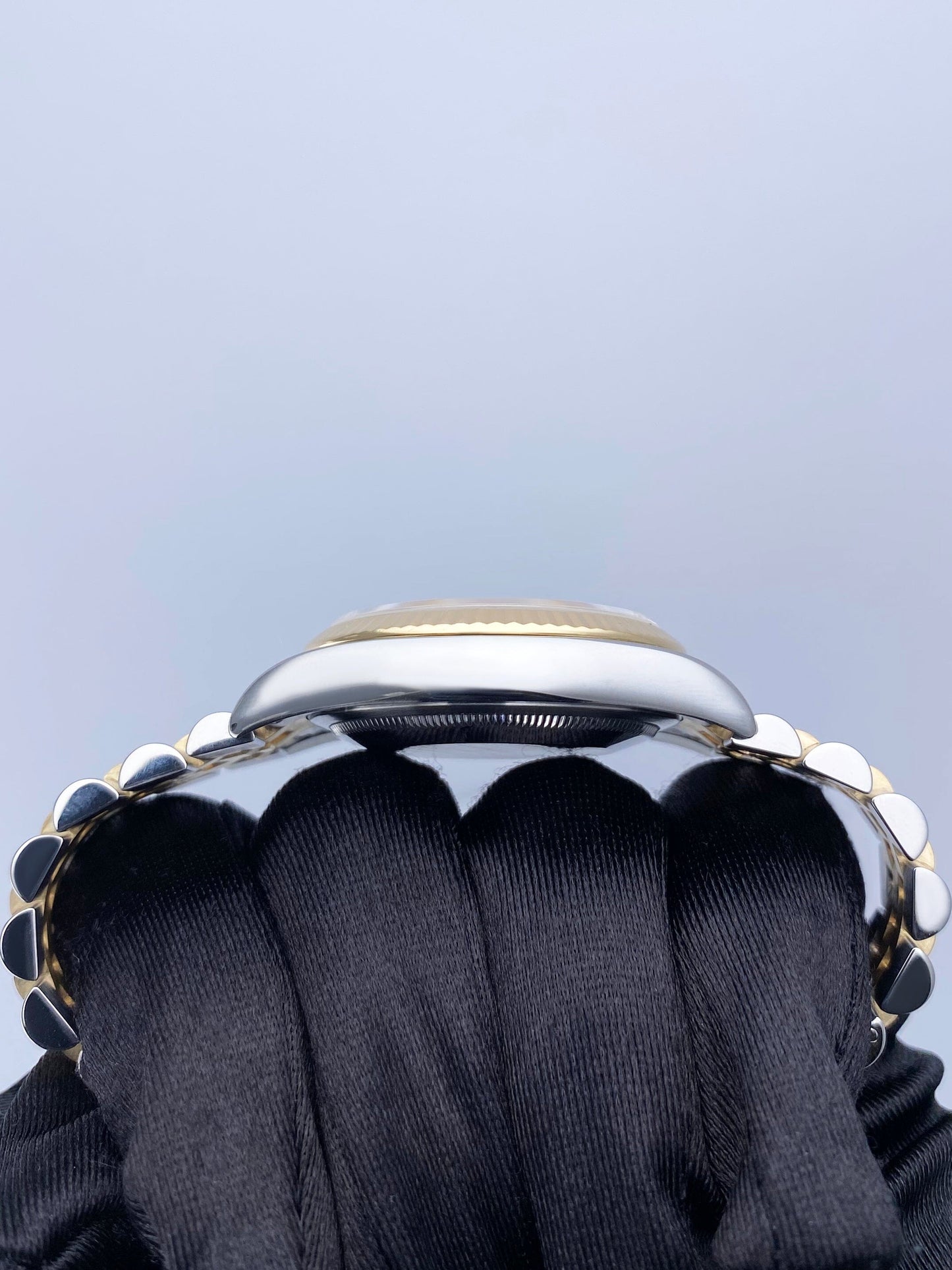 R116233CPDJ2005-1_president two tone_5.jpg