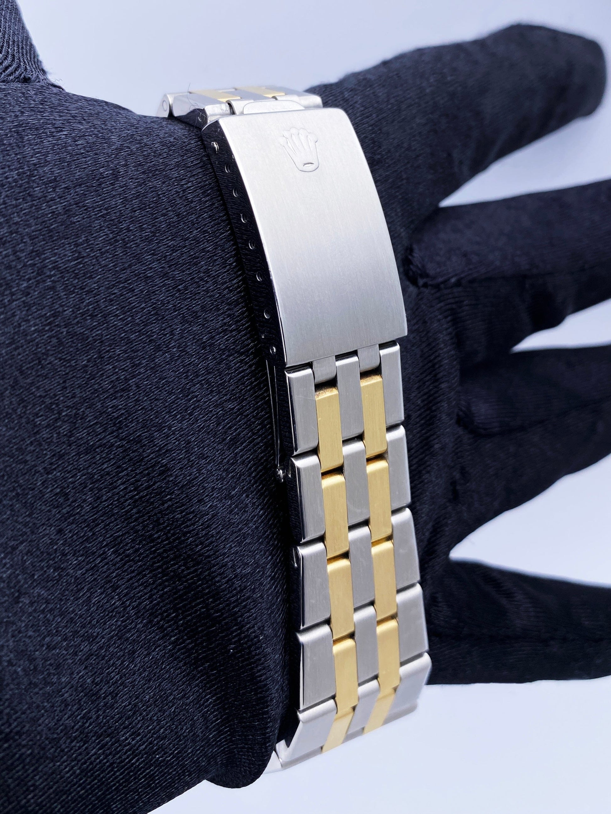 Rolex Oysterquartz Datejust 17013 Two Tone Mens Watch