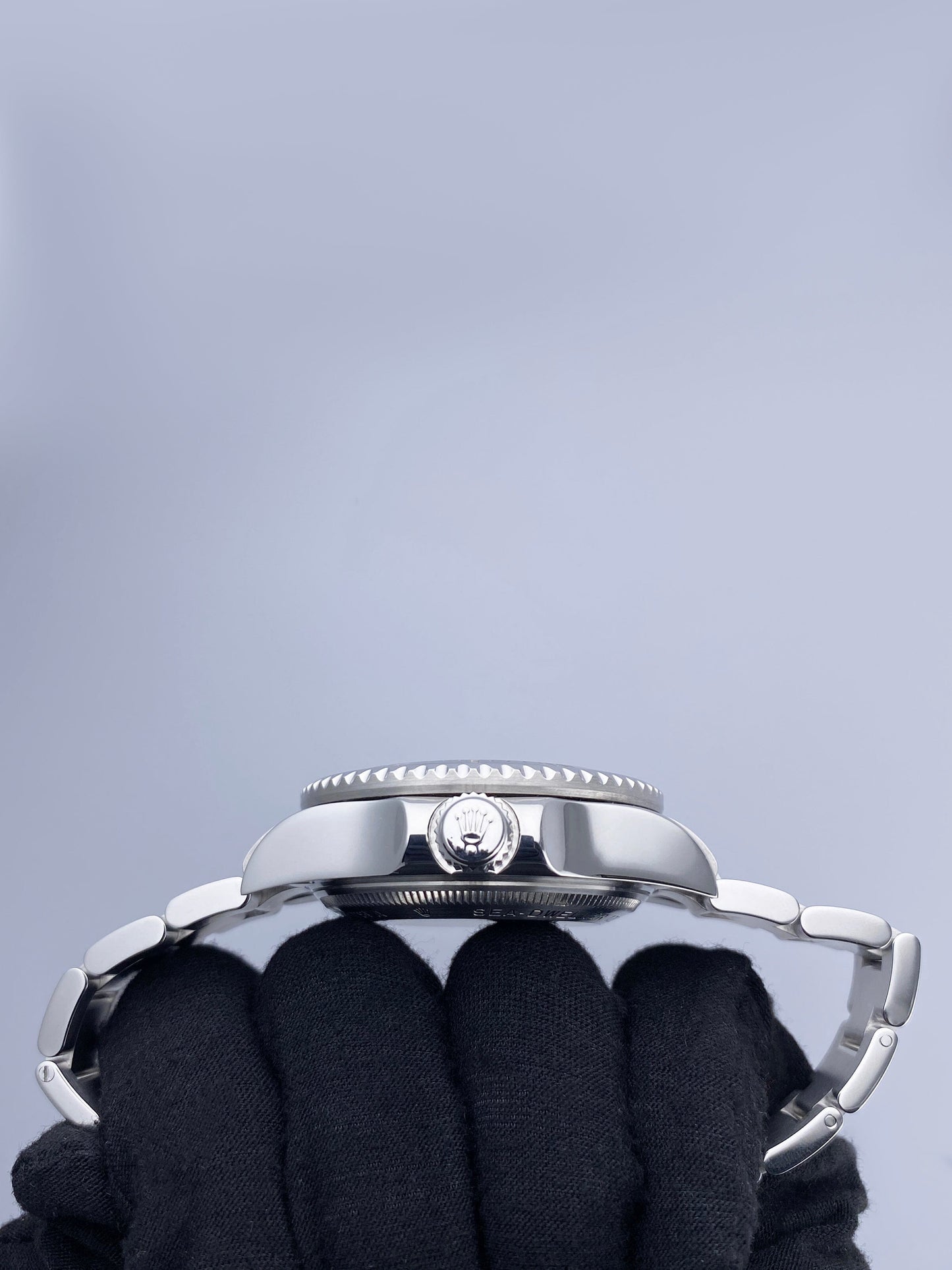 R116660BKIO2009-1_5.jpg