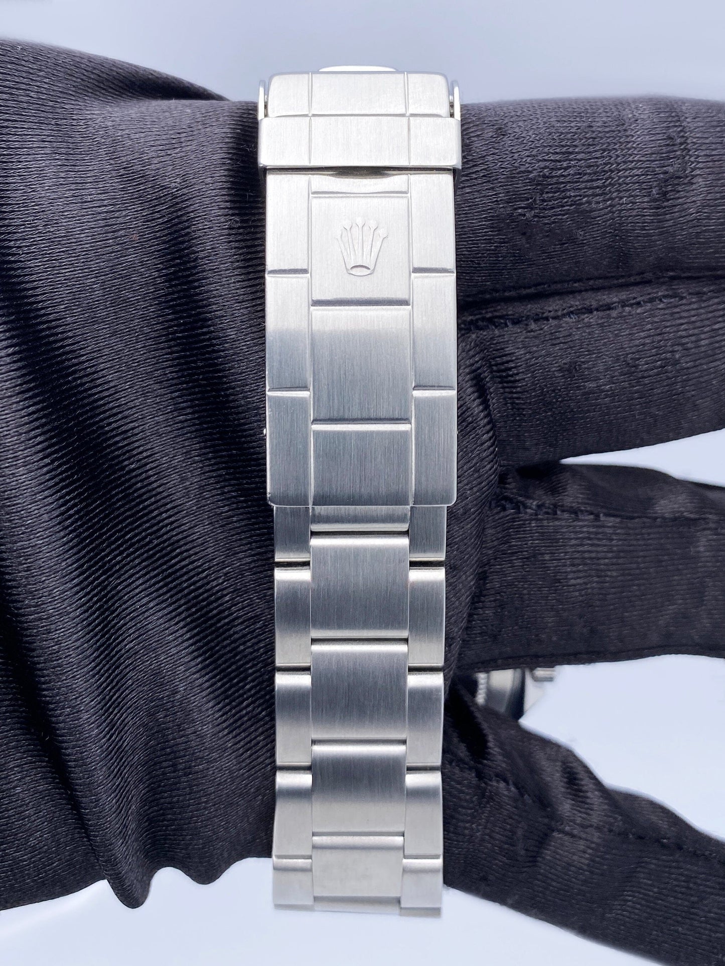 Rolex Submariner 14060 No Date Mens Watch Box Papers