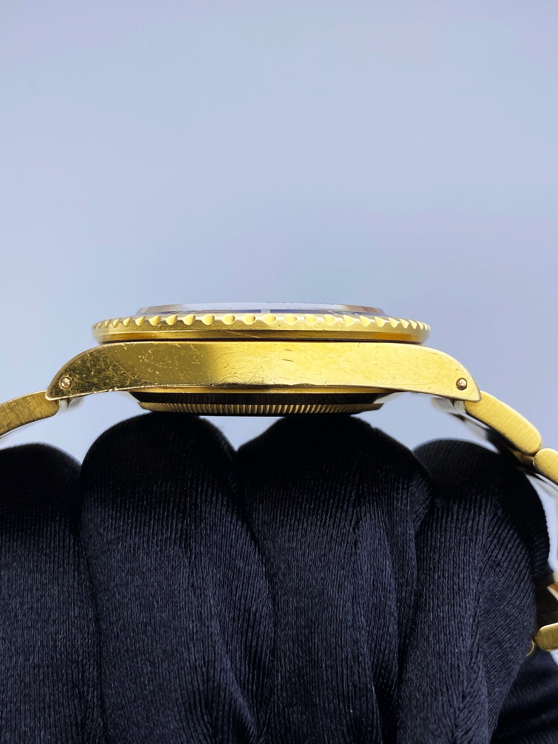 Rolex Submariner Date 16808 Tropical Nipple Dial Mens Watch