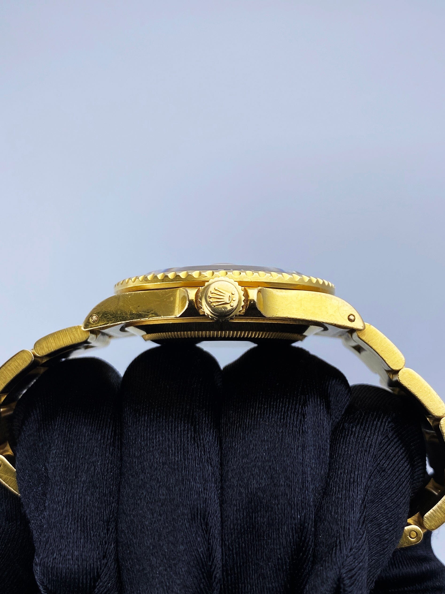 Rolex Submariner Date 16808 Tropical Nipple Dial Mens Watch