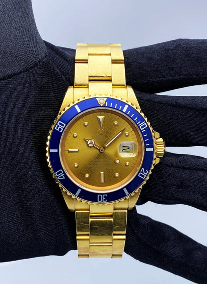 Rolex Submariner Date 16808 Tropical Nipple Dial Mens Watch