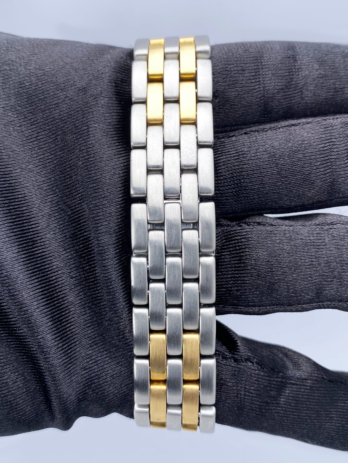 Cartier Panthere 110000R Midsize Two Row Ladies Watch - Watches