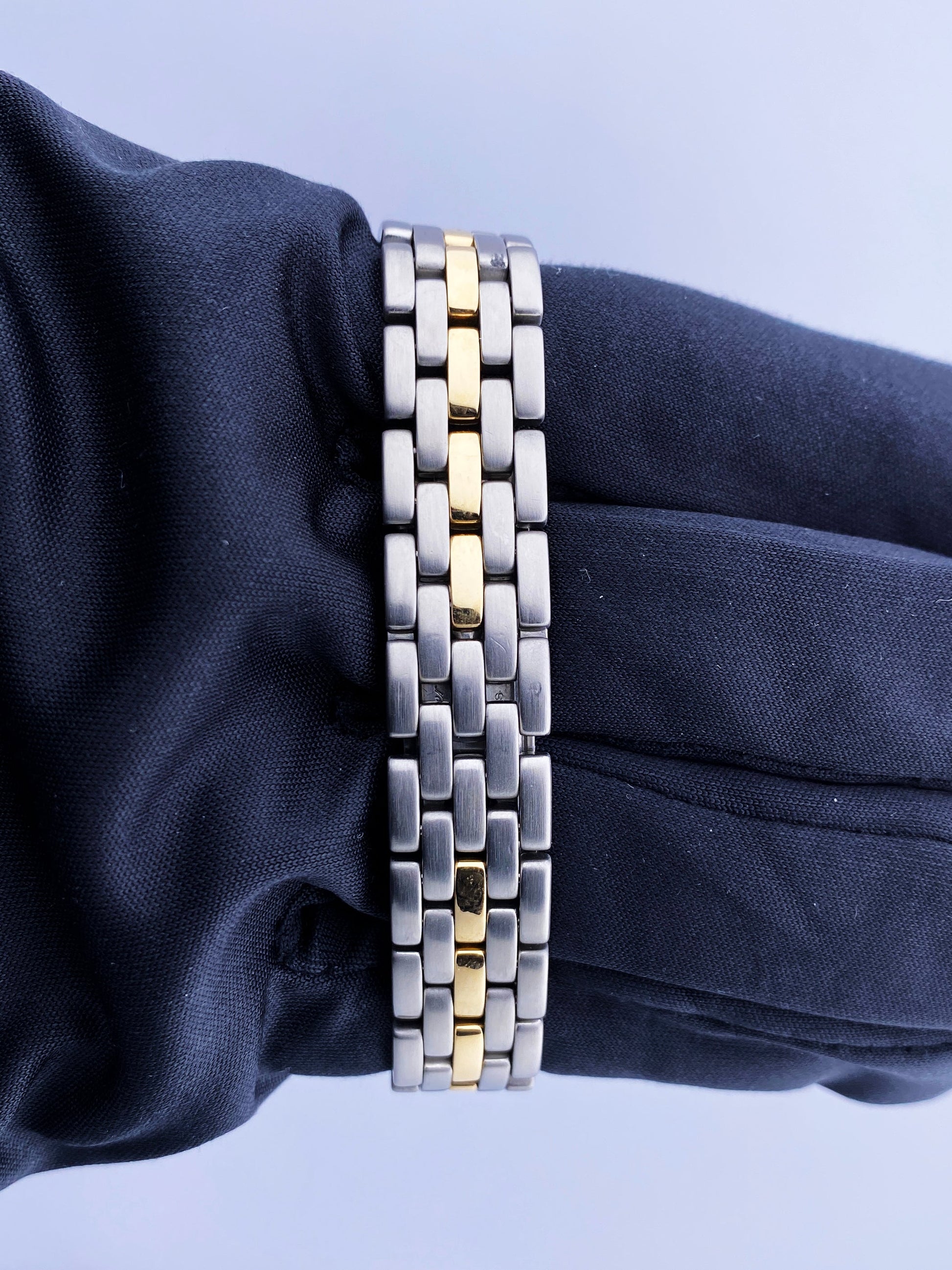 Cartier Panthere 1120 One Row Ladies Watch