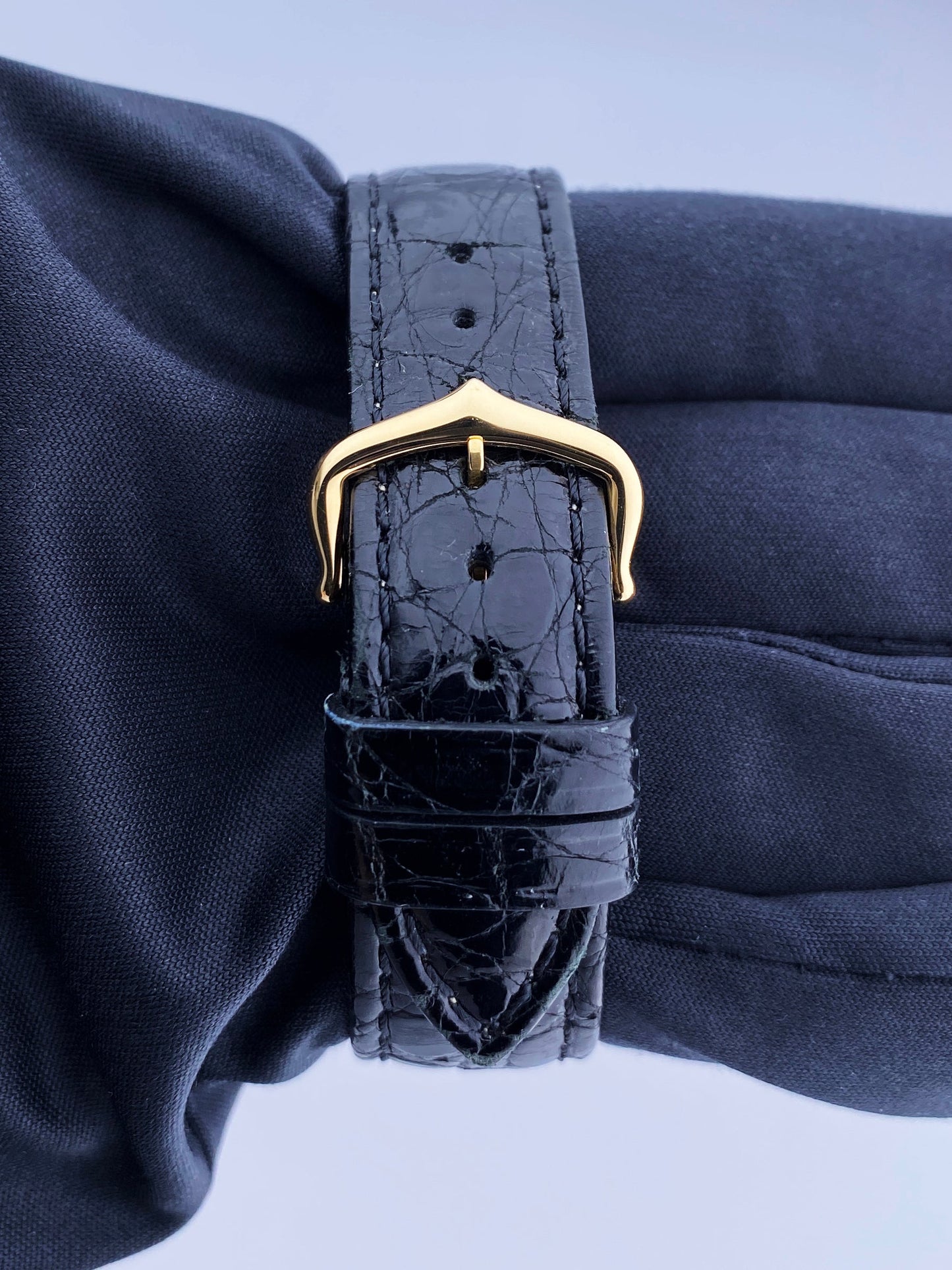 Cartier Tank Louis W1529756 2441 18K Yellow Gold Mens Watch - Virtual