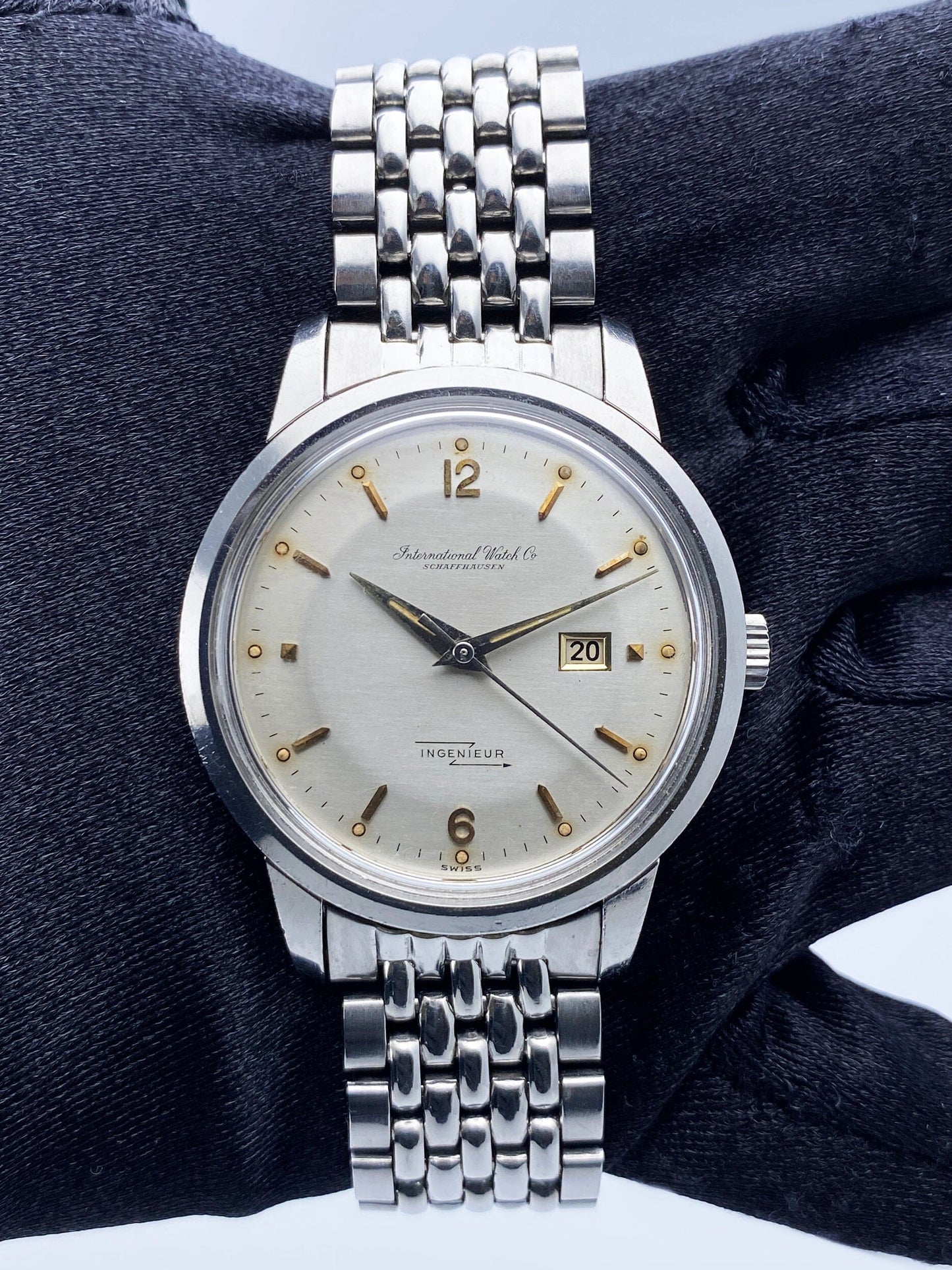 IWC Ingenieur Stainless Steel Vintage Mens Watch