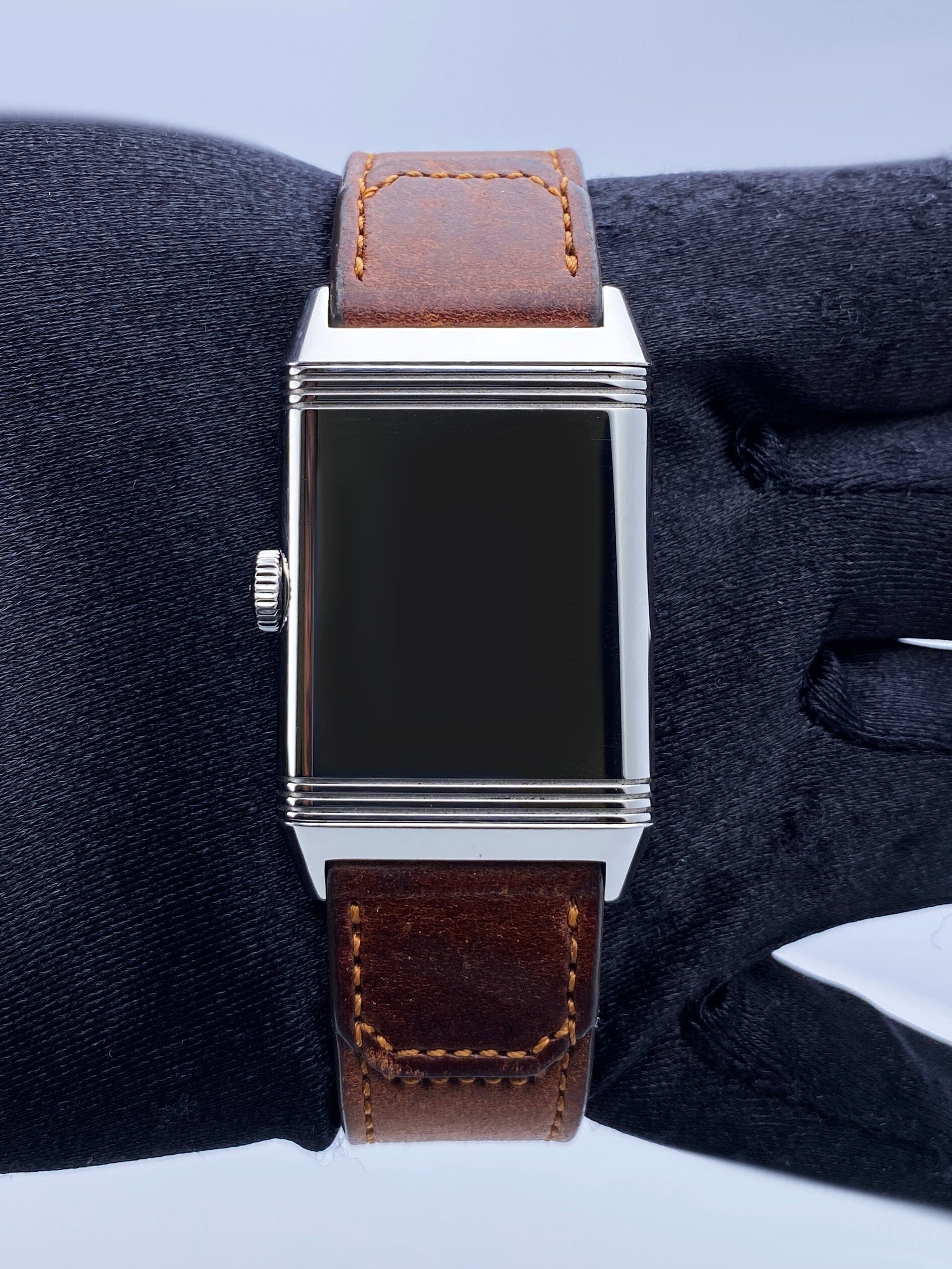 Jaeger-LeCoultre Reverso Classic Q3858522 Mens Watch Box Papers