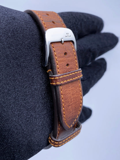 Jaeger-LeCoultre Reverso Classic Q3858522 Mens Watch Box Papers