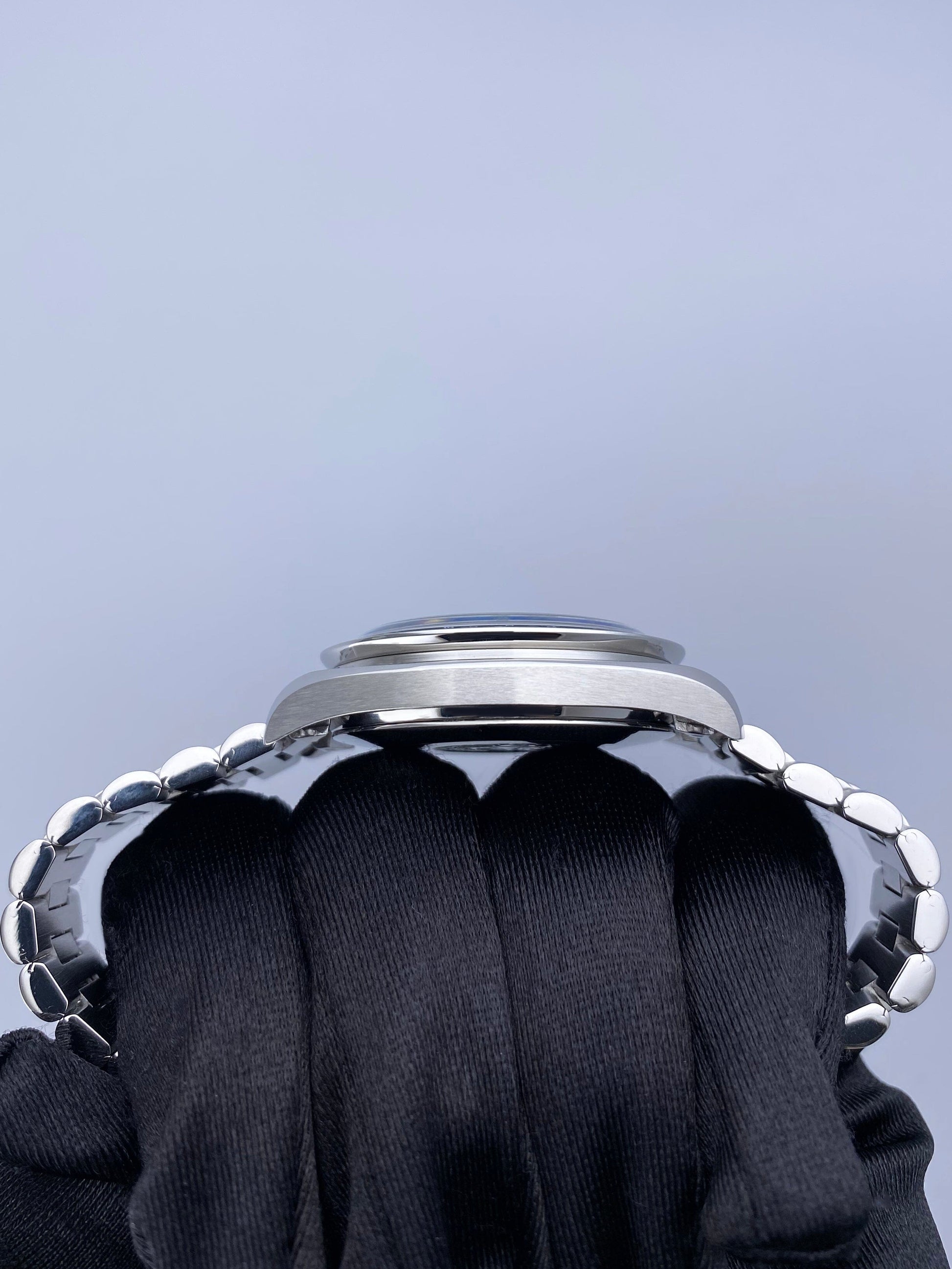 Omega Speedmaster 3510.50.00 Mens Watch