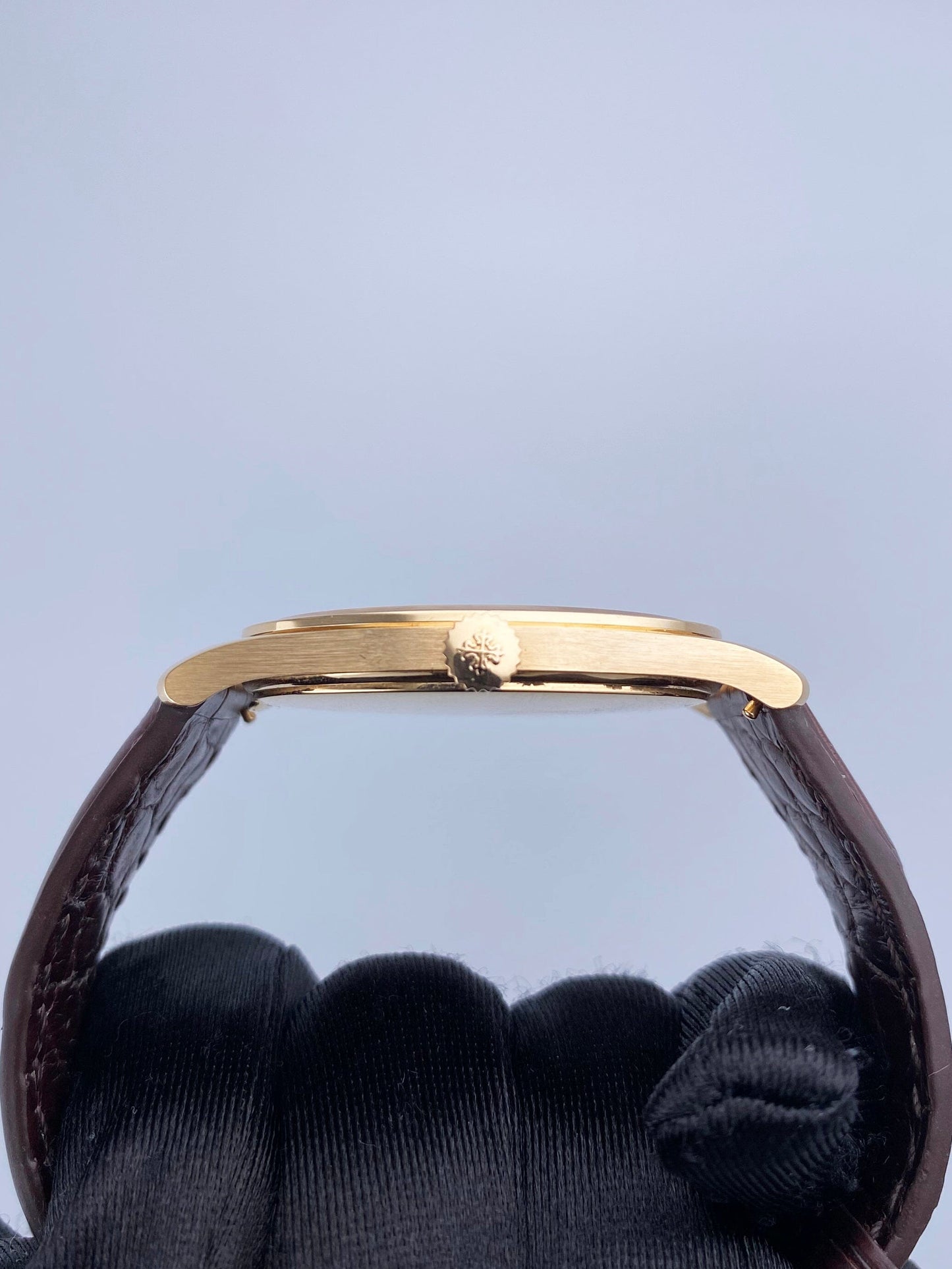 Patek Philippe Calatrava 5196R 18K Rose Gold Mens Watch Box Papers