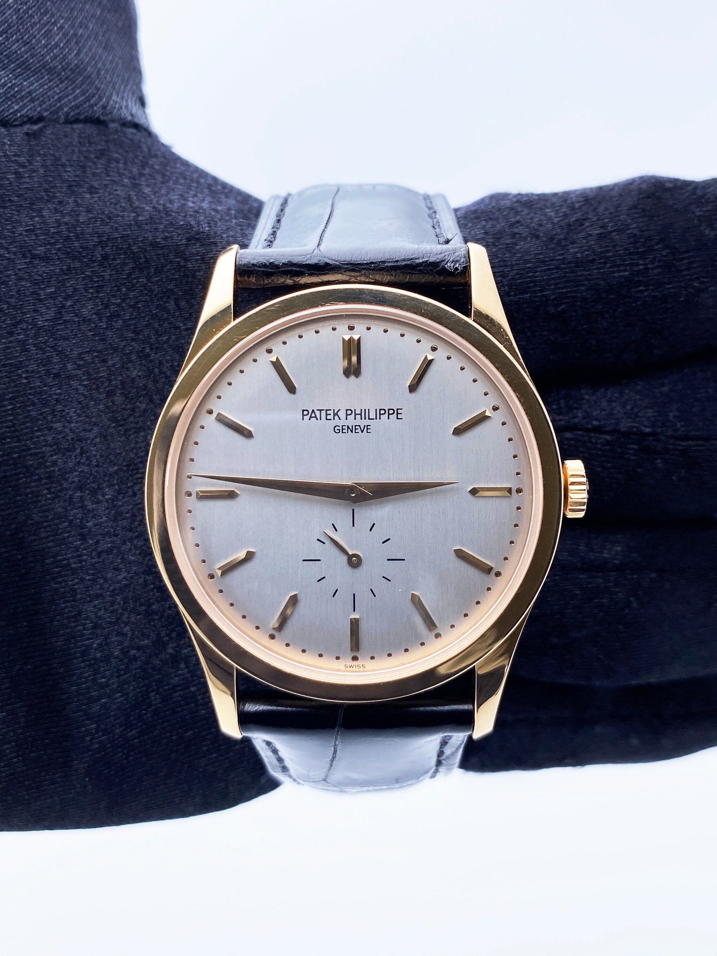 Patek Philippe Calatrava 5196R 18K Rose Gold Mens Watch With Papers