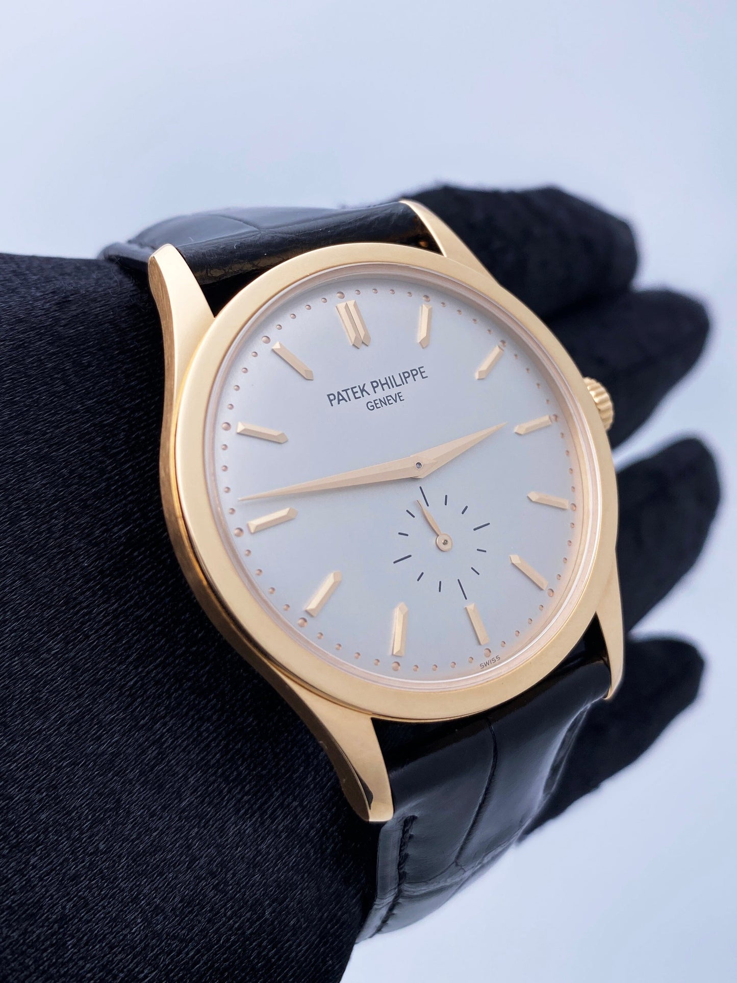 Patek Philippe Calatrava 5196R 18K Rose Gold Mens Watch With Papers