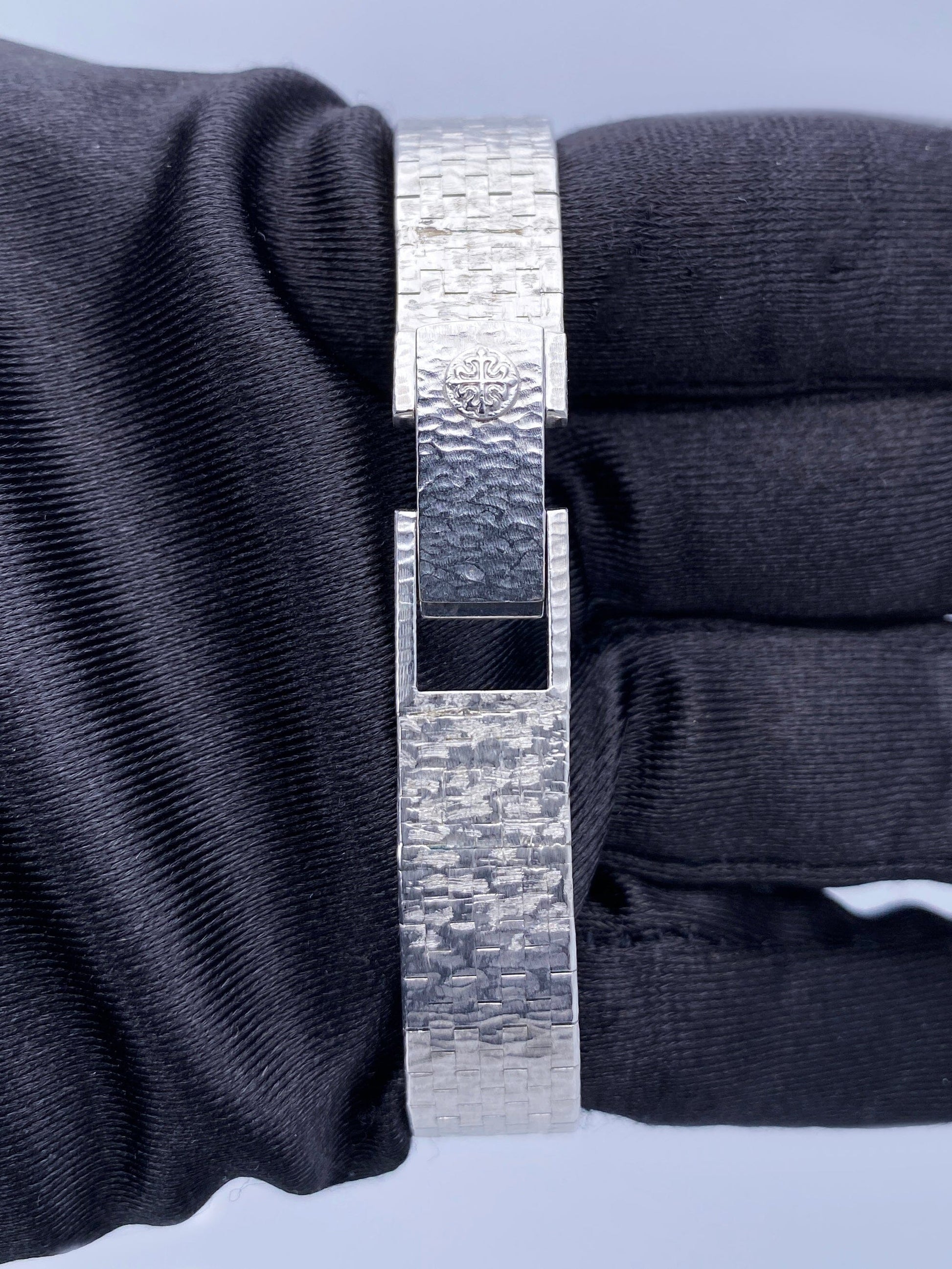 Patek Philippe Ellipse 4102 Diamond Silver Dial Ladies Watch