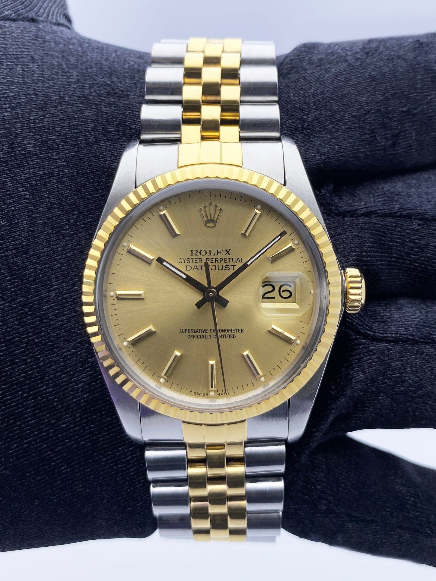 Rolex Datejust 16013 Champagne Dial Mens Watch With Tags