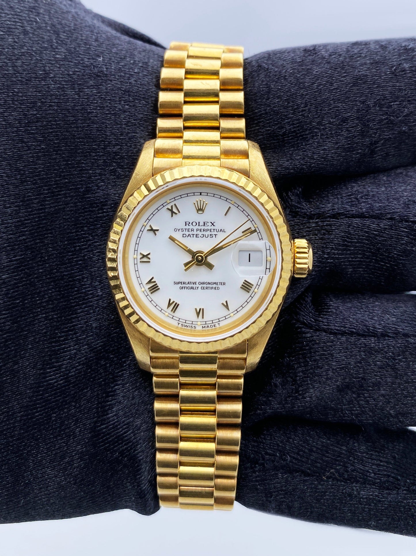 Rolex Datejust 69178 White Dial 18K Yellow Gold Ladies Watch Box Papers