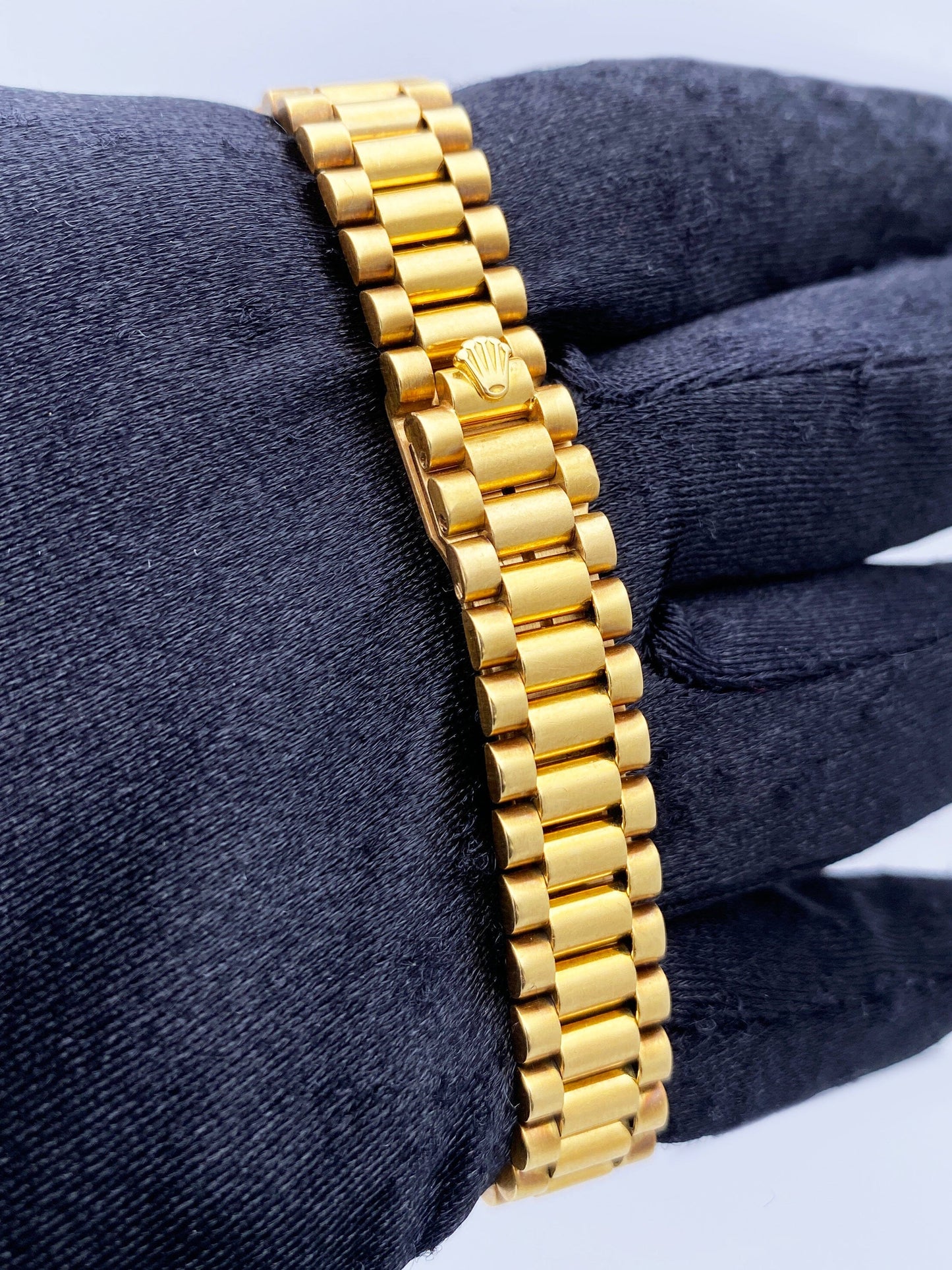 Rolex Datejust 69178 White Dial 18K Yellow Gold Ladies Watch Box Papers