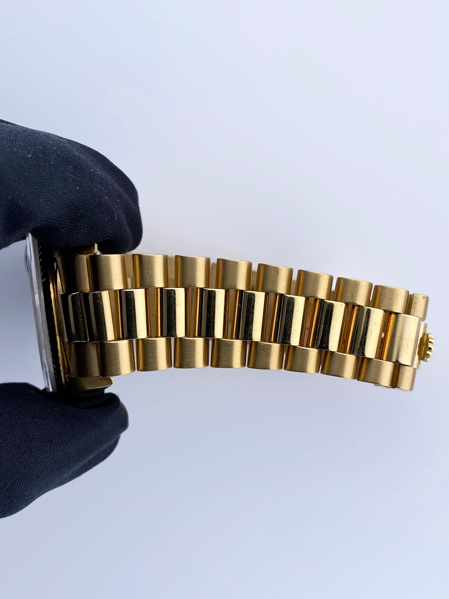 Rolex Day Date 18038 18K Yellow Gold Mens Watch