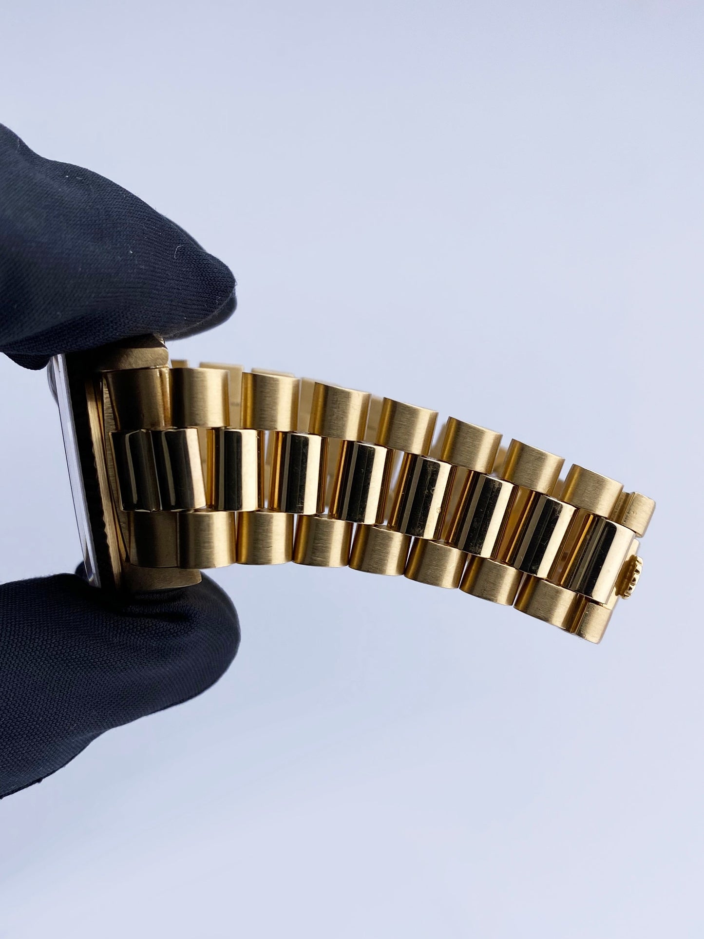 Rolex Day Date 18038 18K Yellow Gold Wood Dial Mens Watch