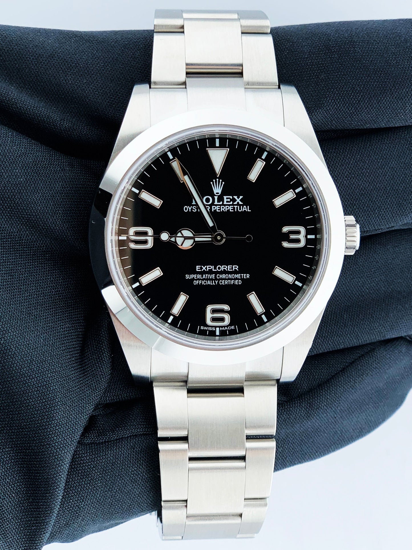 Rolex Explorer 214270 Mens Watch Box Papers