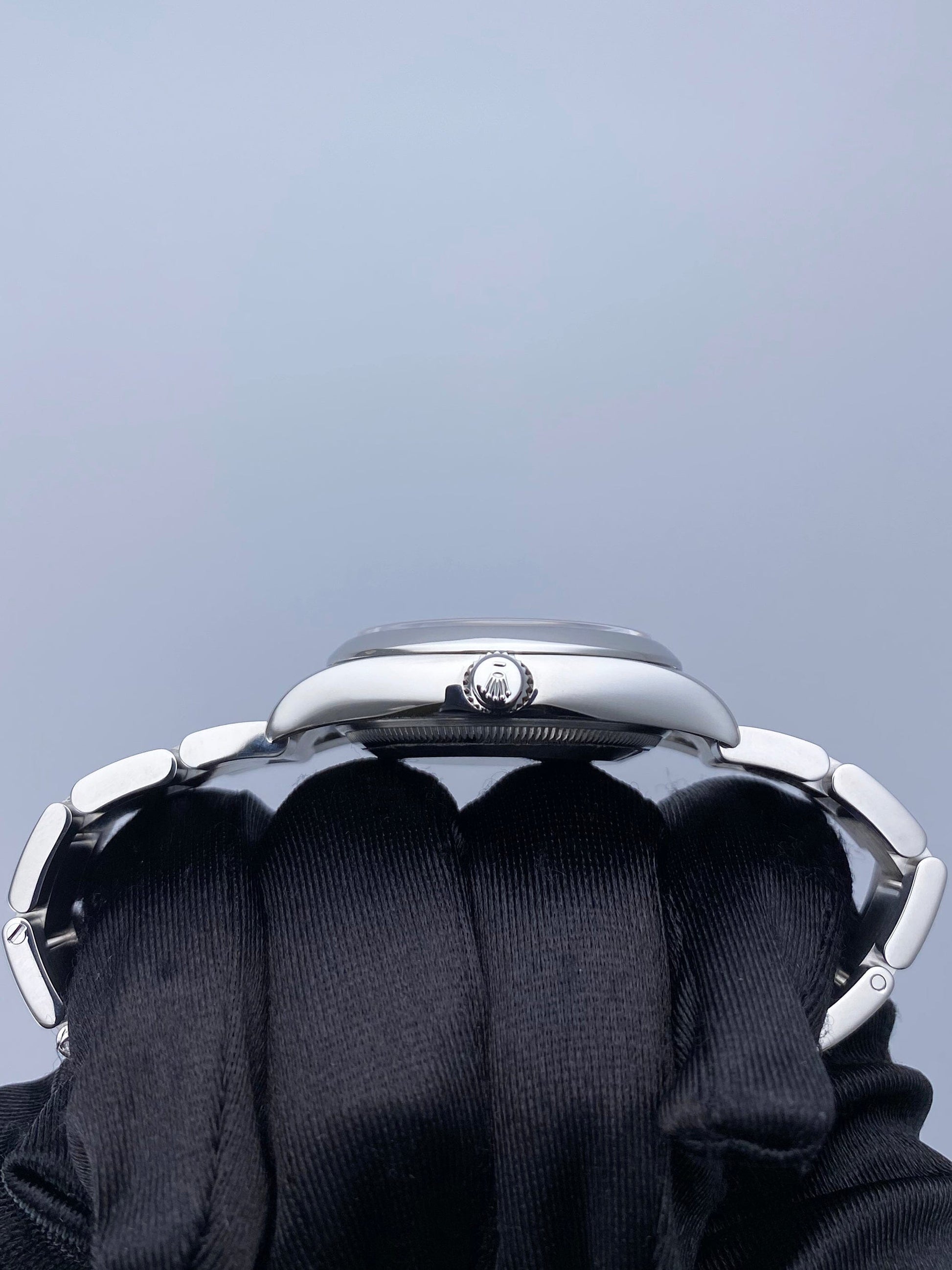 Rolex Oyster Perpetual 114200 Green Dial Mens Watch Box & Papers