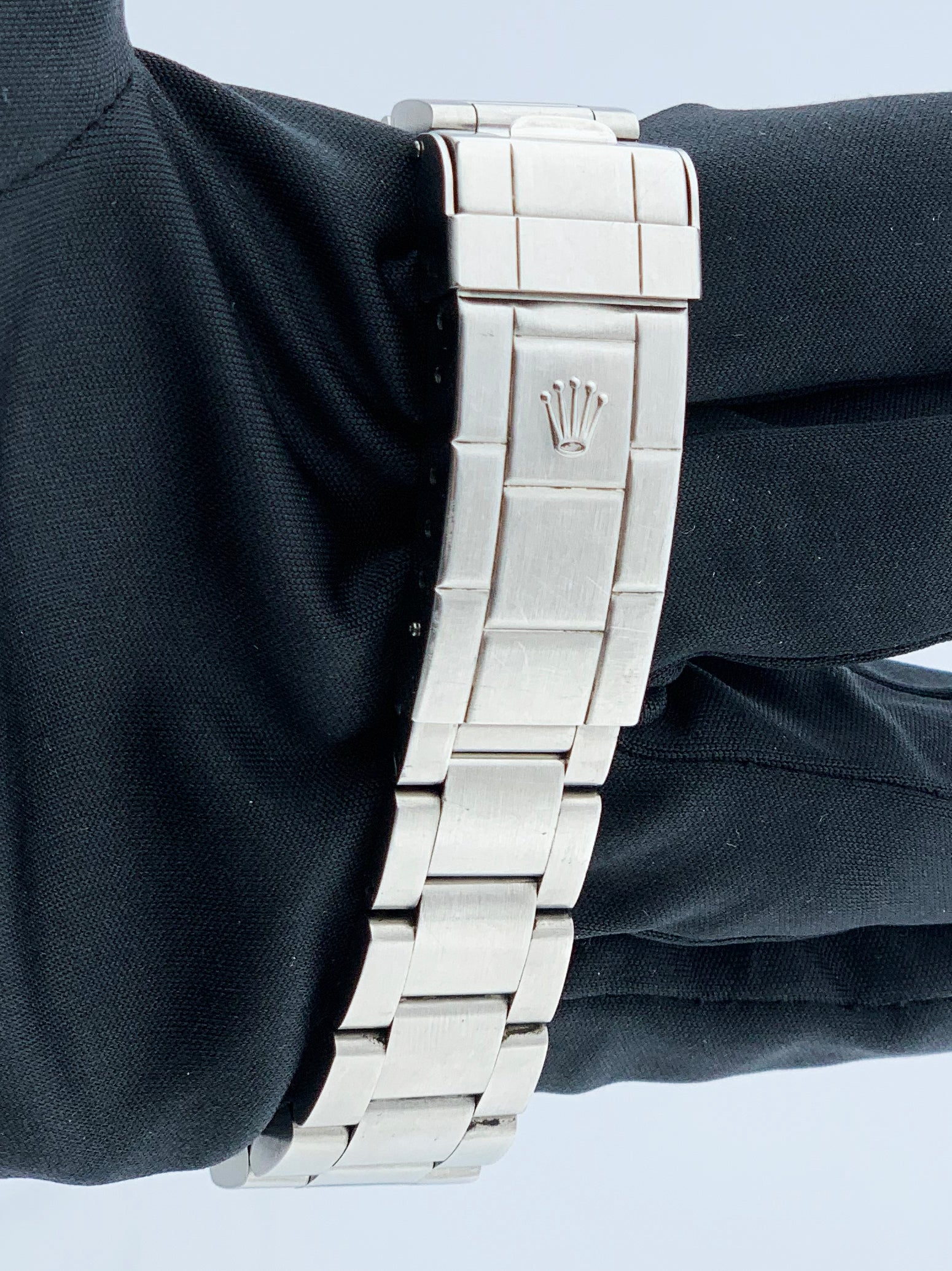 Rolex Oyster Perpetual Submariner 14060M Mens Watch