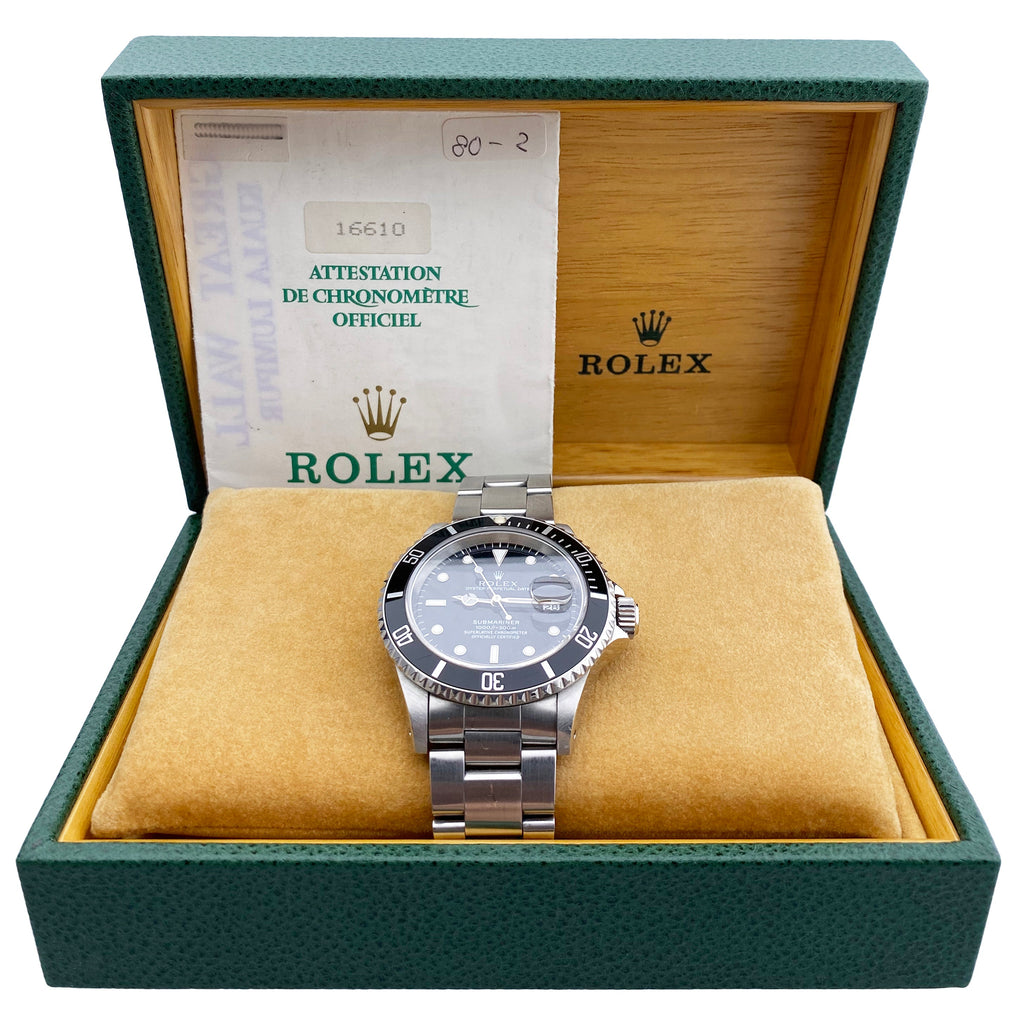 Rolex Submariner Date 16610 Mens Watch Box Papers