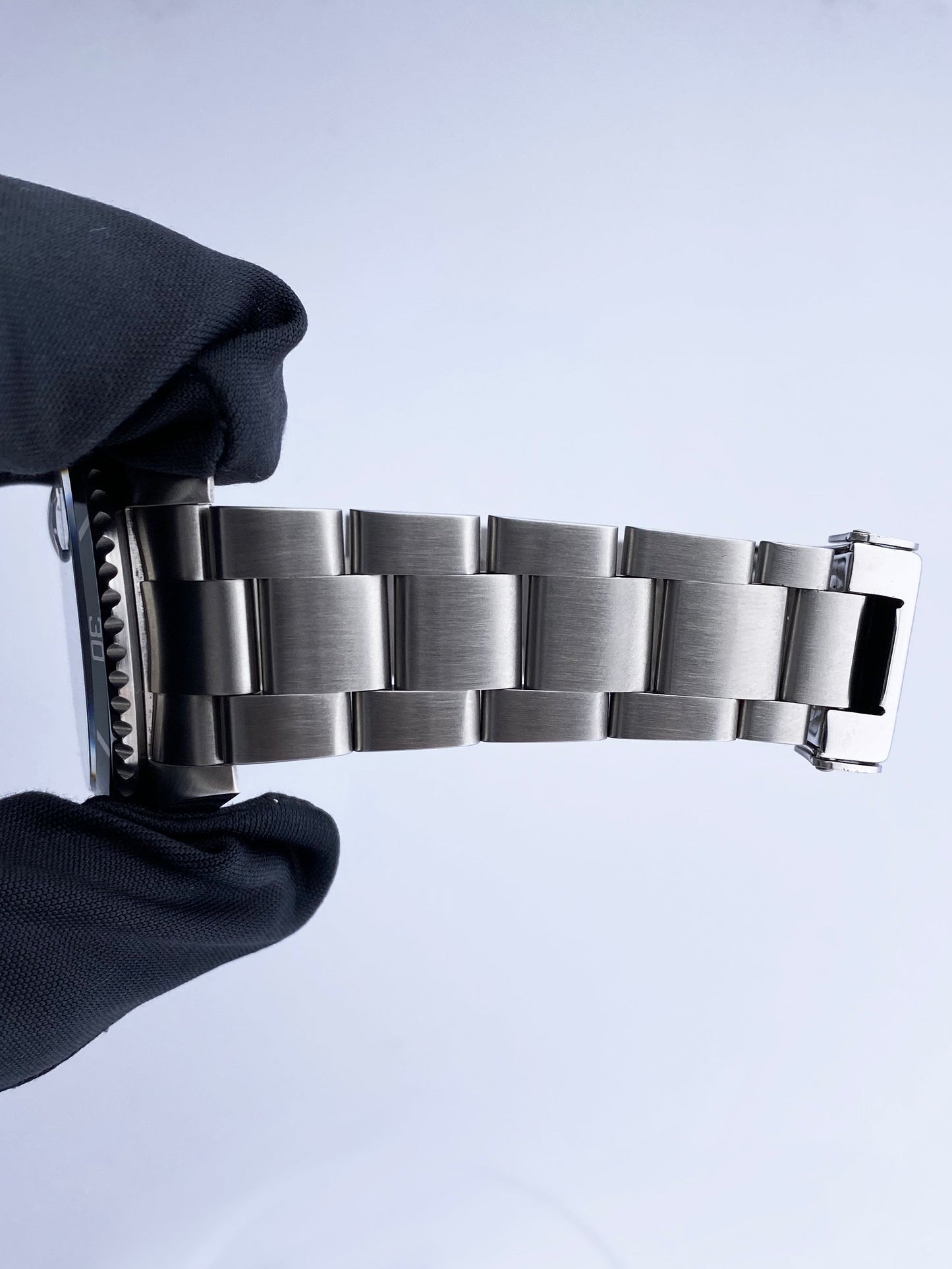 Rolex Submariner 16610LV Kermit Bezel Mens Watch - Virtual