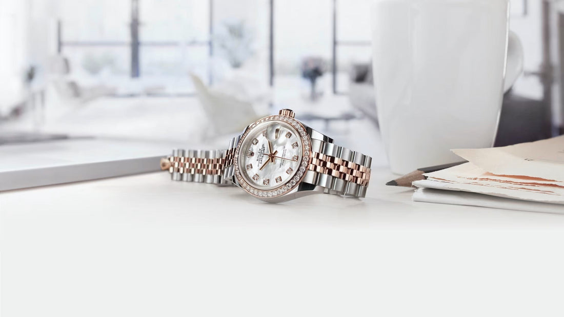 Buying a Luxury Watch as a Gift: What to Consider (Papers, Warranty, Style & Size)