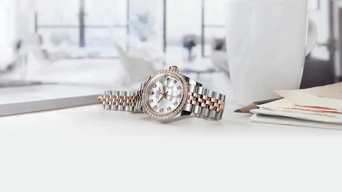 Buying a Luxury Watch as a Gift: What to Consider (Papers, Warranty, Style & Size)
