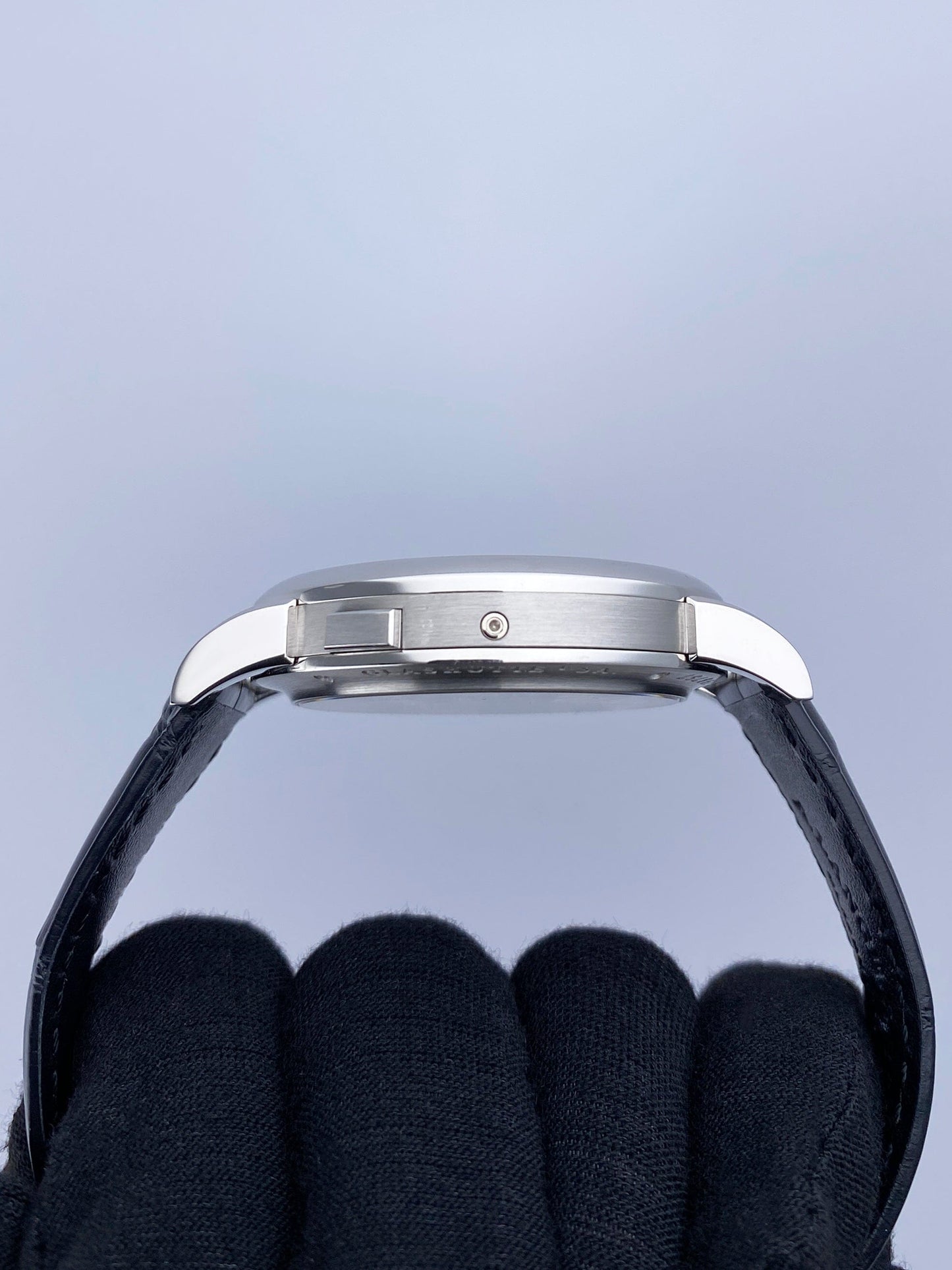 A. Lange & Sohne Lange 1 Daymatic 320.025 Mens Watch Box Papers