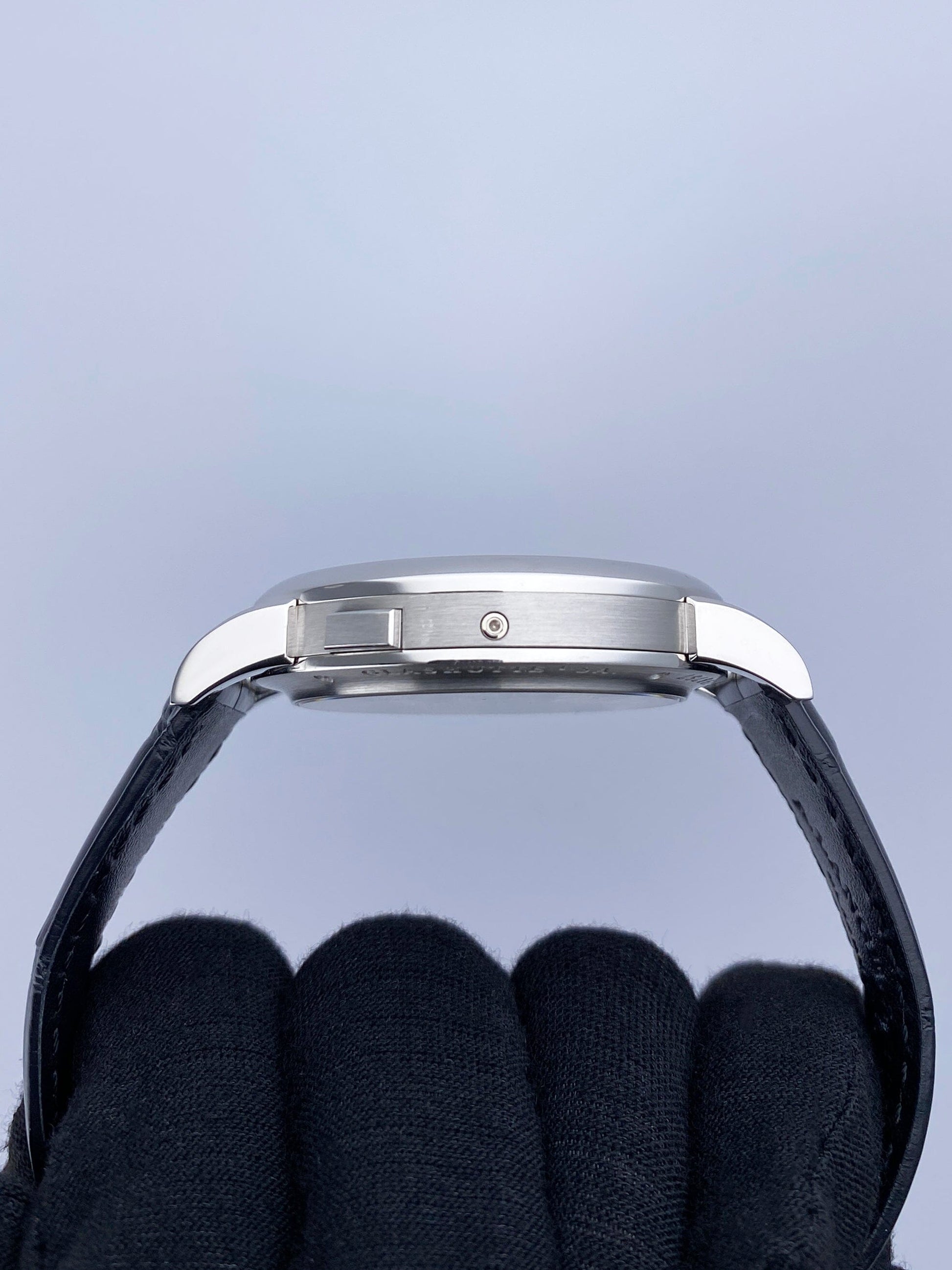 A. Lange & Sohne Lange 1 Daymatic 320.025 Mens Watch Box Papers