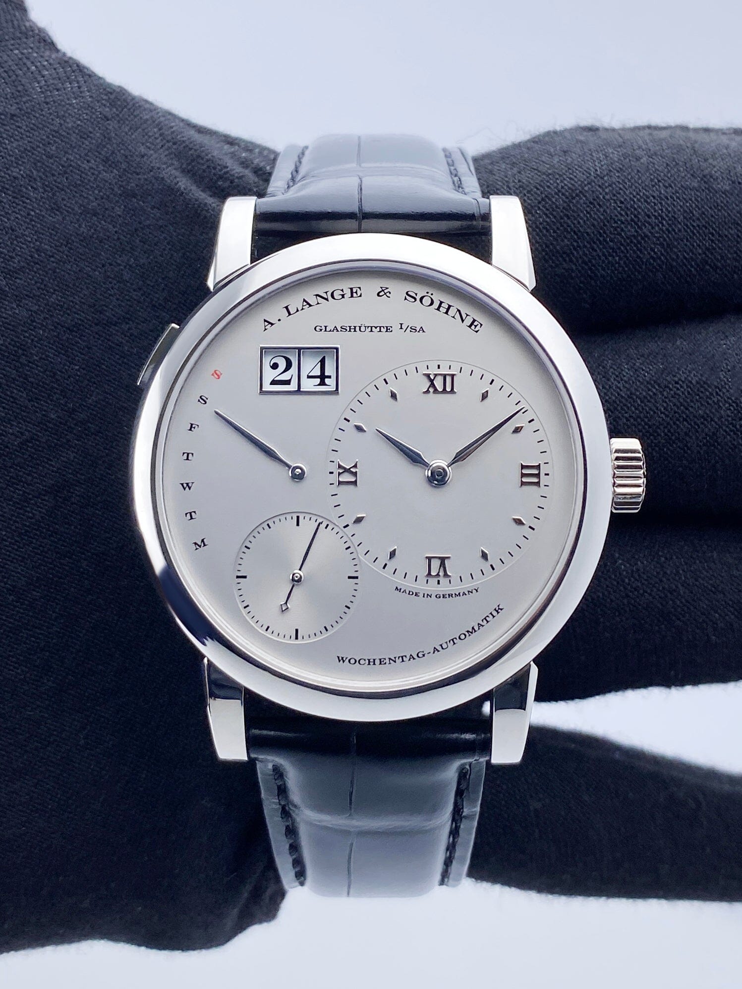 A. Lange & Sohne Lange 1 Daymatic 320.025 Mens Watch Box Papers