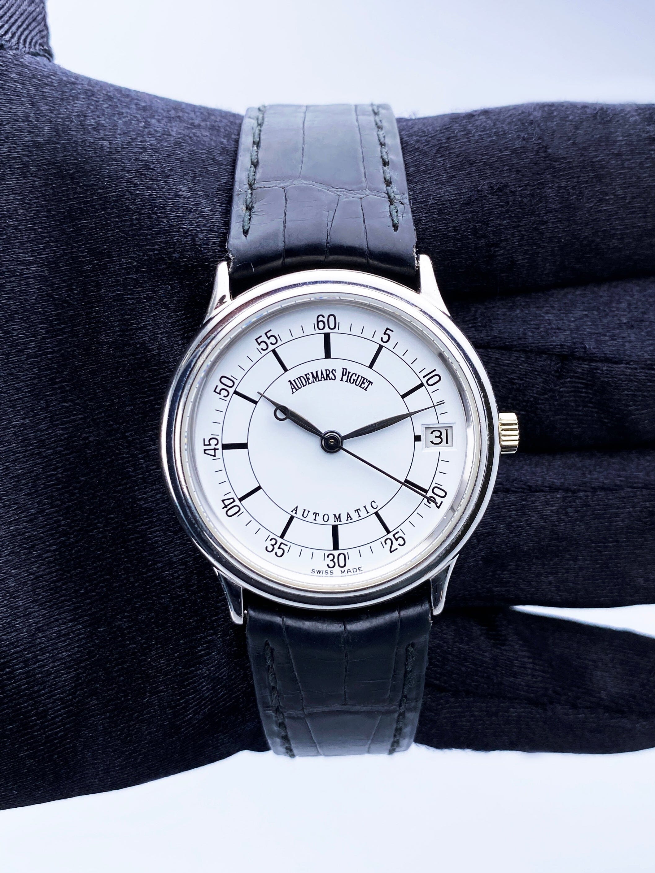 掛け時計　新品未使用Audemars Piguet Audemars Piguet 14848BC White Dial 18K White Gold Mens – Phigora