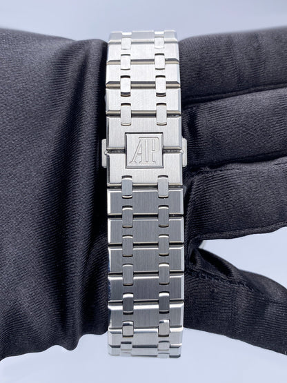 AP0103228X_7.jpg