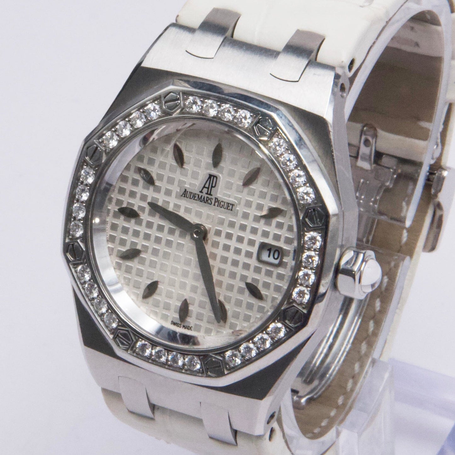Audemars Piguet Royal Oak 67601ST Diamond White Dial Steel Ladies Watch - Watches